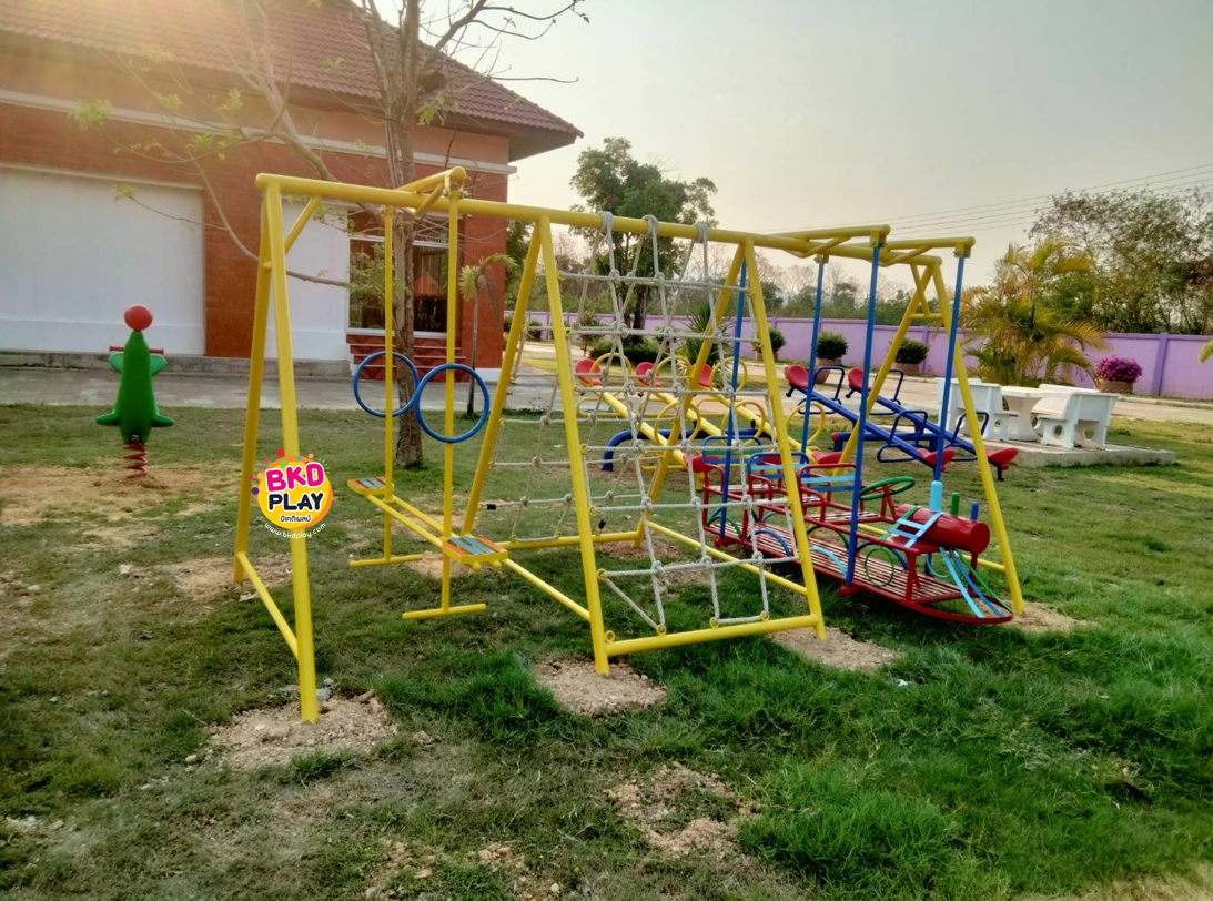 เครื่องเล่นสนามกลางแจ้ง ชุดรวมรถไฟ, ประกอบด้วยสไลเดอร์รถไฟโยกปีนป่ายและชิงช้าม้าโยก OutdoorPlayground,ผลิตเครื่องเล่นสนาม,เครื่องเล่นงบสพฐ.ประชารัฐ ราคาโรงงาน
