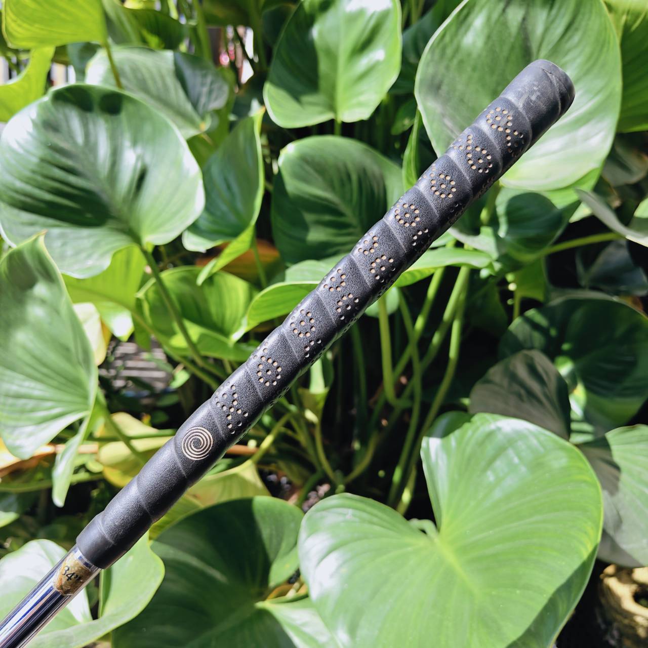 PUTTER ODYSSEY DUALFORCE ROSSIE II รุ่นหน้าดำทั้งนุ่มและช่วยในการเหาะไลน์อย่างมาก! ความยาว 34 นิ้ว!