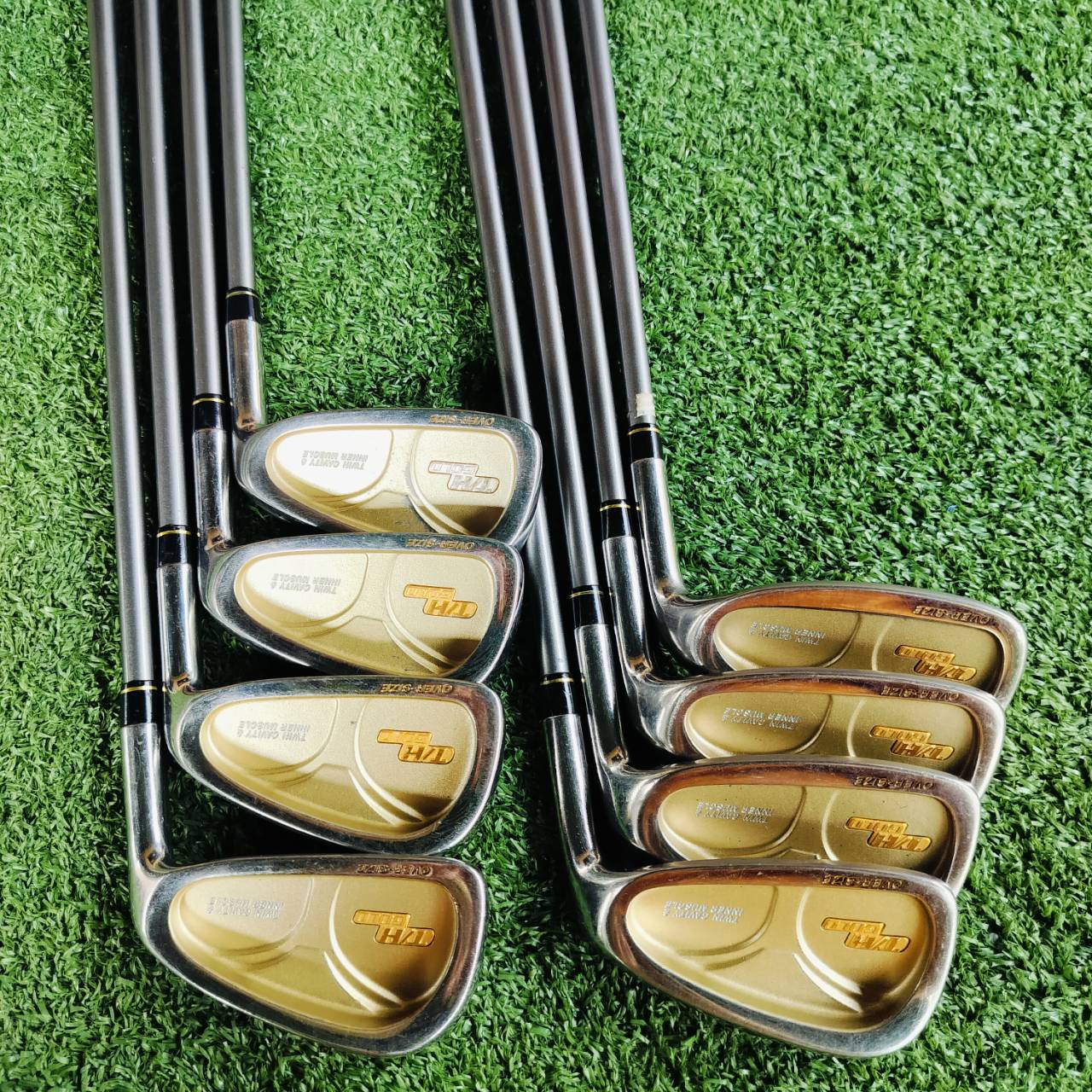 ชุดเหล็ก DAIWA T/H GOLD ก้าน SVM LITE PLUS FLEX R ด้านหลัง Cavity คู่ ชดเชยสูงมาก ไม้กอล์ฟพรีเมี่ยมมือสอง ของแท้ By NakaraLuxurious
