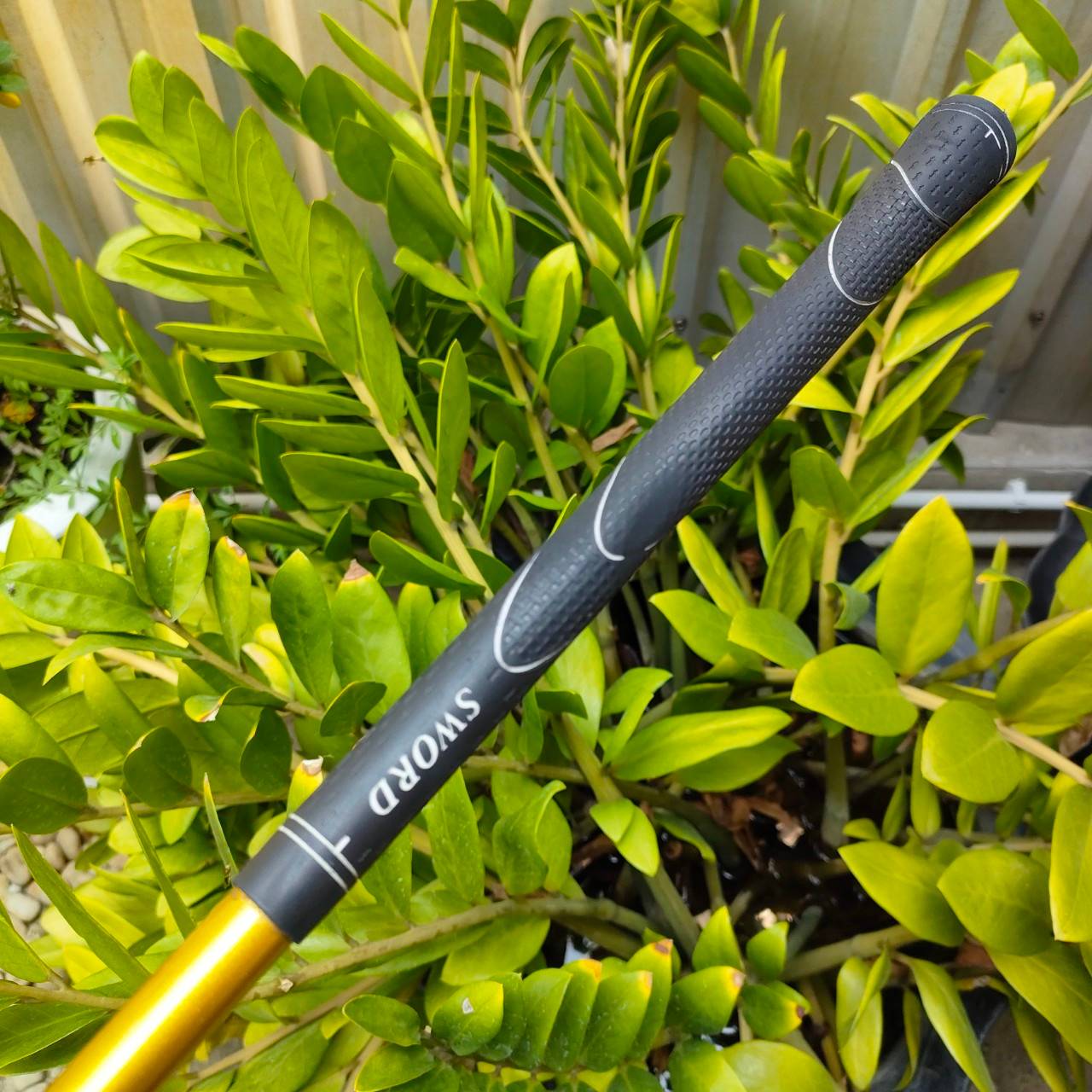 HYBRID5 KATANA SWORD ATC 589 องศา 22 ก้าน FUJIKURA SPEEDER589 FLEX R หัว -ก้าน พรีเมี่ยมสุดๆจากญี่ปุ่นเลยค่ะ ตีสบายๆ ได้ระยะ แม่นยำ ชดเชยความผิดพลาดสูง ไม้กอล์ฟพรีเมี่ยมมือสอง ของแท้ By NakaraLuxurious