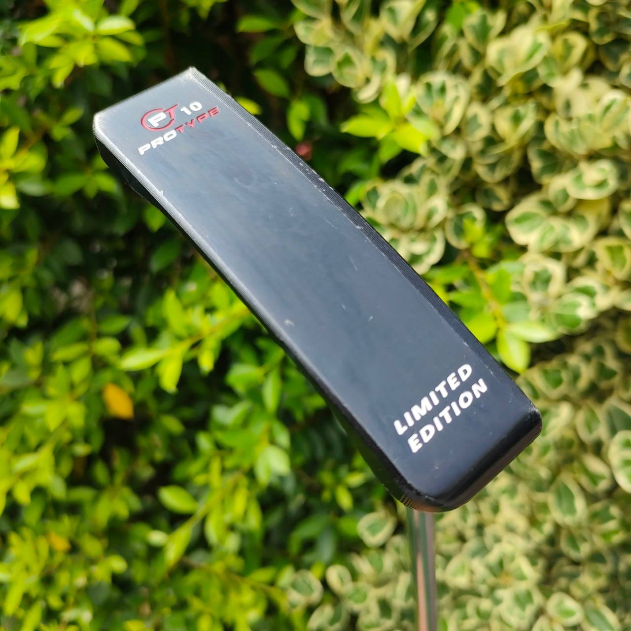 PUTTER ODYSSEY PROTYPE PT10 LIMITED EDITION ความยาว 34 นิ้ว เทพจัดๆหายาก เป็นรุ่นที่ ODYSSEY กลั่นคุณภาพออกมา ได้แบบสูงสุดจริงๆครับ เกาะไลน์มากแน่นอน