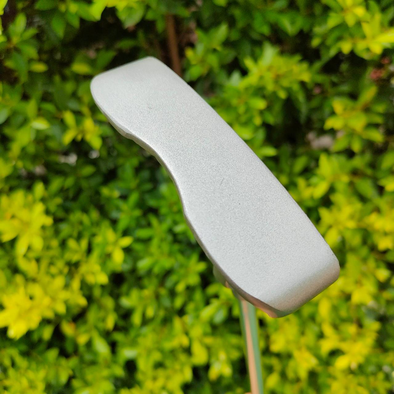 **PUTTER พับเก็บได้** PUTTER KLX ความยาวสุด 35 นิ้ว สะดวกในการพกพา น้ำหนักดีมาก ใช้ออกรอบยิ่งได้สบาย!! หน้าอินเสิร์ท และมี MILLED ลึกๆ ทั่งนุ่ม และเกาะไลน์มากแน่นอน!!! ไม้กอล์ฟมือสอง ของแท้ BY NakaraLuxurious