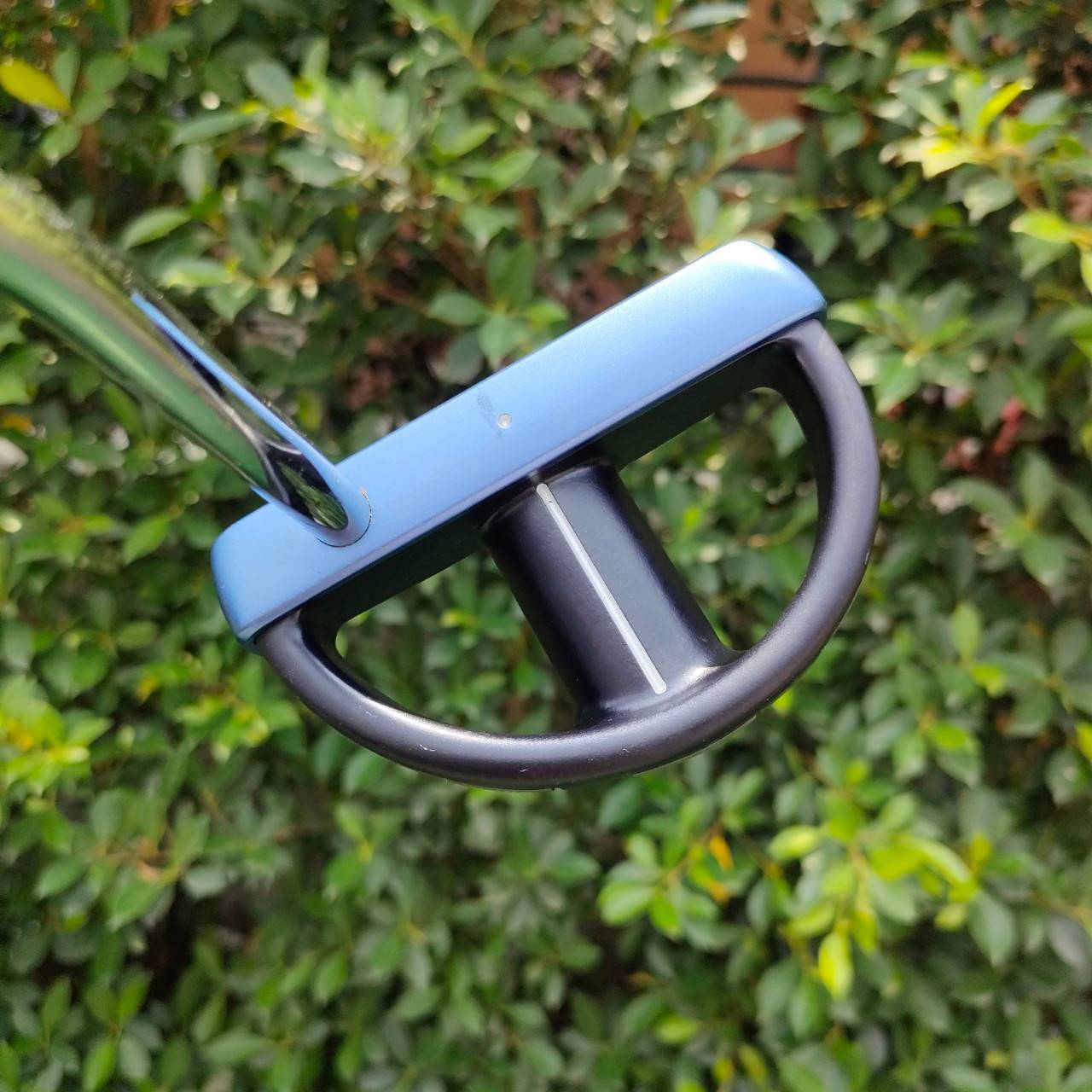 PUTTER TOURSTAGE VIQ MODEL-III ความยาว 34 นิ้ว ก้าน TOURSTAGE วัสดุดีมากๆๆๆ พรีเมี่ยมญี่ปุ่น กระจาน้ำหนักได้ดีมากๆครับ หน้าสัมผัสยิงเลเซอร์ เกาะไลน์มากๆครับ