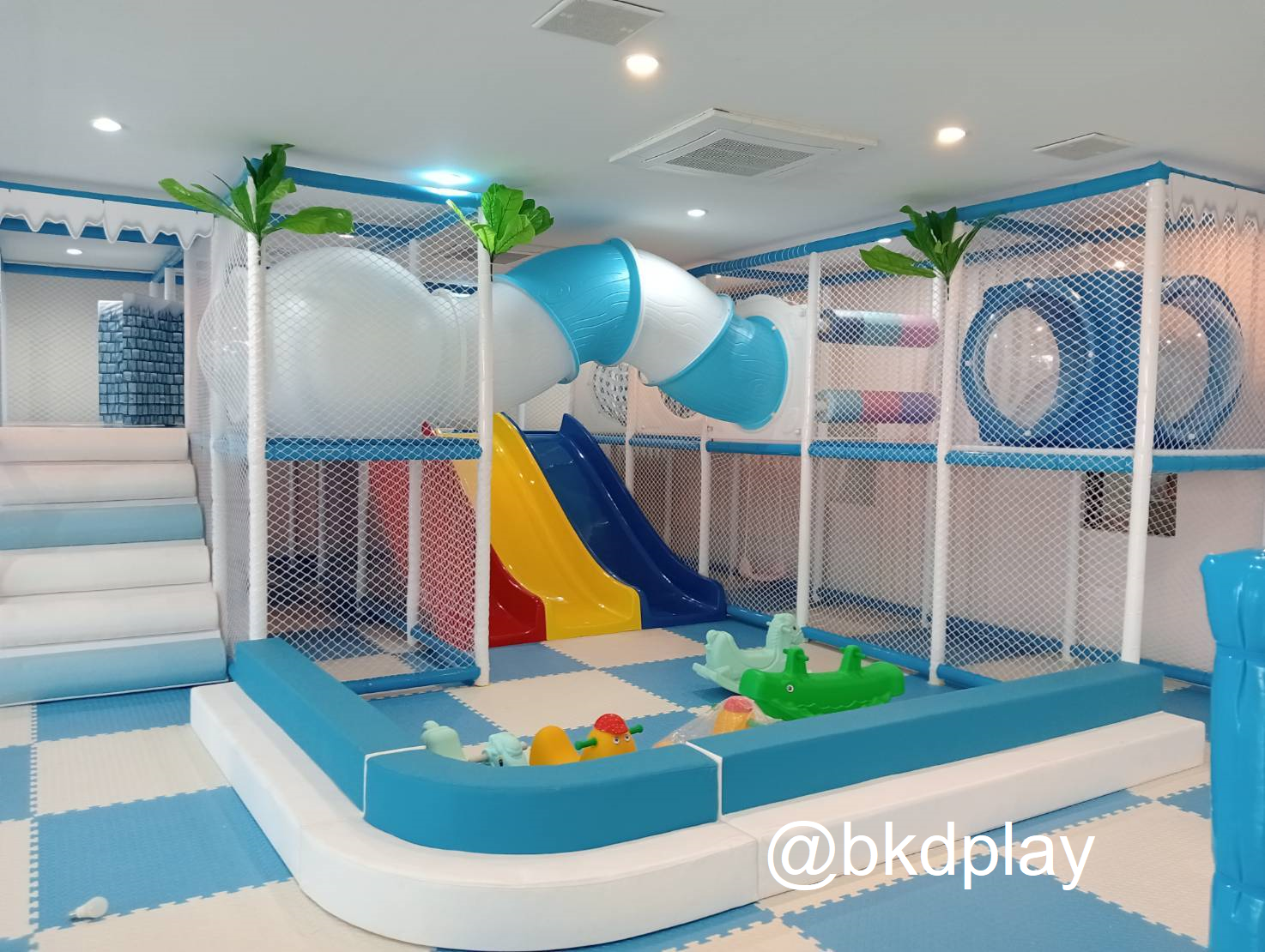 ห้องบอล ชุด สวนสนุกเพนกวิน ,บ้านบอลเด็ก,สวนสนุกเด็ก เครื่องเล่นสนามในร่ม ของเล่น indoor playgroundราคาโรงงาน รับทำบ้านบอลในห้าง มุมเด็ก kidzone