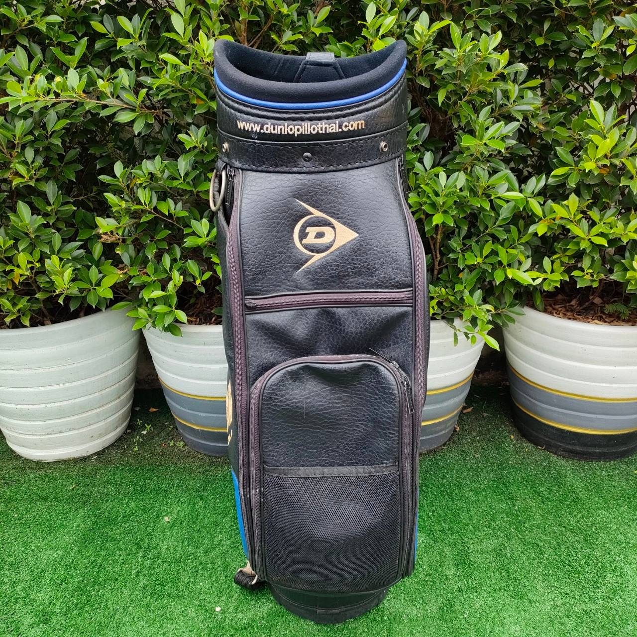 ถุงกอล์ฟ DUNLOP มือสอง เป็นถุงทัวร์ใบใหญ่สภาพสวยเดิมๆครับ