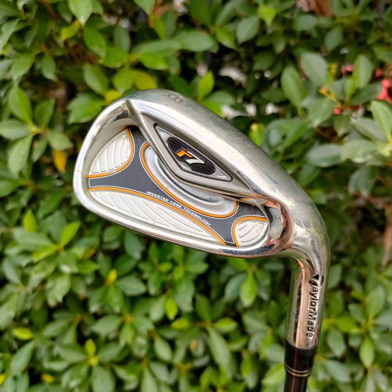 เหล็ก 8 TAYLORMADE R7 ก้าน RE*AX FLEX R ตีดีมาก ตีง่าย ได้ระยะ รุ่นพรีเมี่ยมครับ