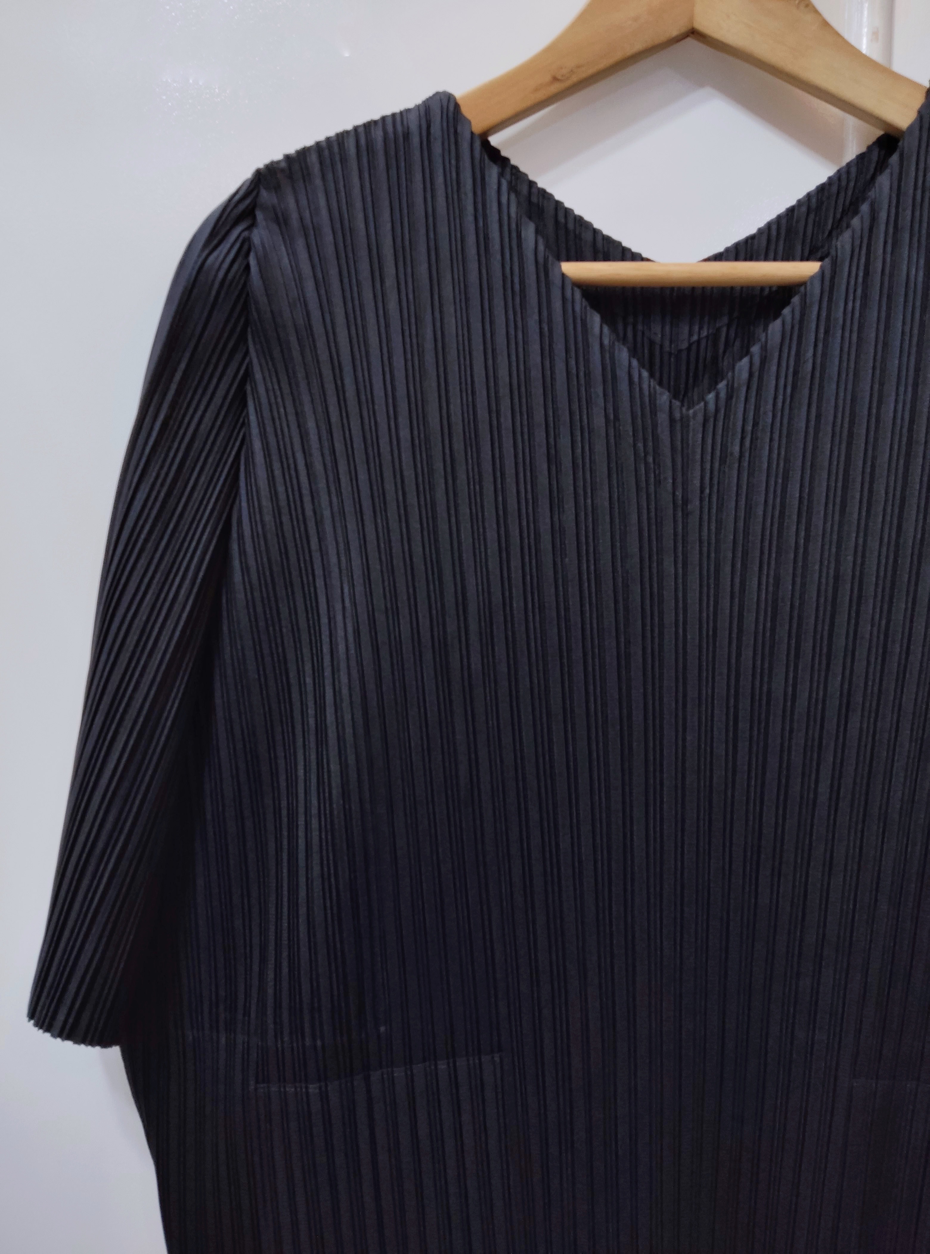 อกถึง 44 นิ้ว 2MUAY รุ่น GM8920 เดรสอัดพลีท V NECK HALF SLEEVE PLEATED DRESS REE SIZE