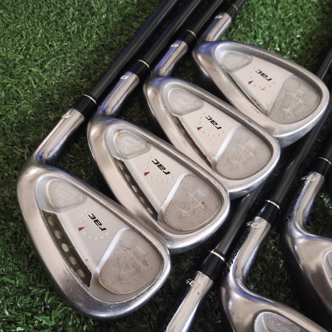 ชุดเหล็ก Taylormade RAC OS เทคโนโลยี Rocket Assisted Cavity เพิ่มพื้นที่ Sweet Spot ตีง่าย+ไกลมาก