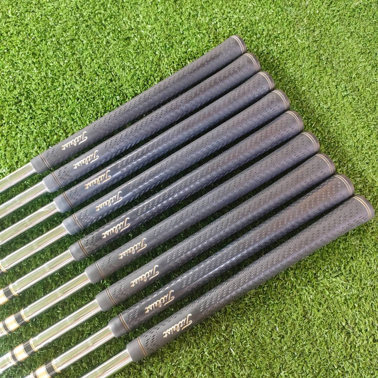 ชุดเหล็กยอดนิยม Titleist 822.OS ก้านพรีเมี่ยม NS PRO 950 FLEX R น้ำหนักเบาเพียงแค่ 95 กรัม ไม้กอล์ฟพรีเมี่ยมมือสอง ของแท้ By NakaraLuxurious