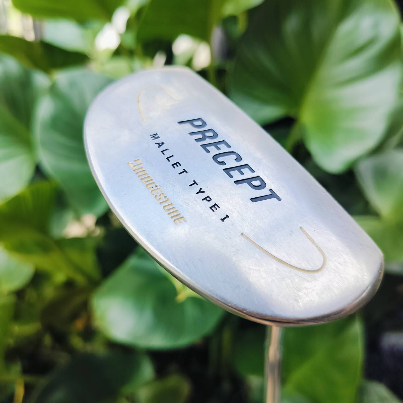 PUTTER BRIDGESTONE PRECEPT เป็นทรงมอลเล็ต HIGH M.O.I. ความยาว 34 นิ้ว พัตเตอร์ญี่ปุ่น ไม้กอล์ฟพรีเมี่ยมมือสอง ของแท้ By NakaraLuxurious