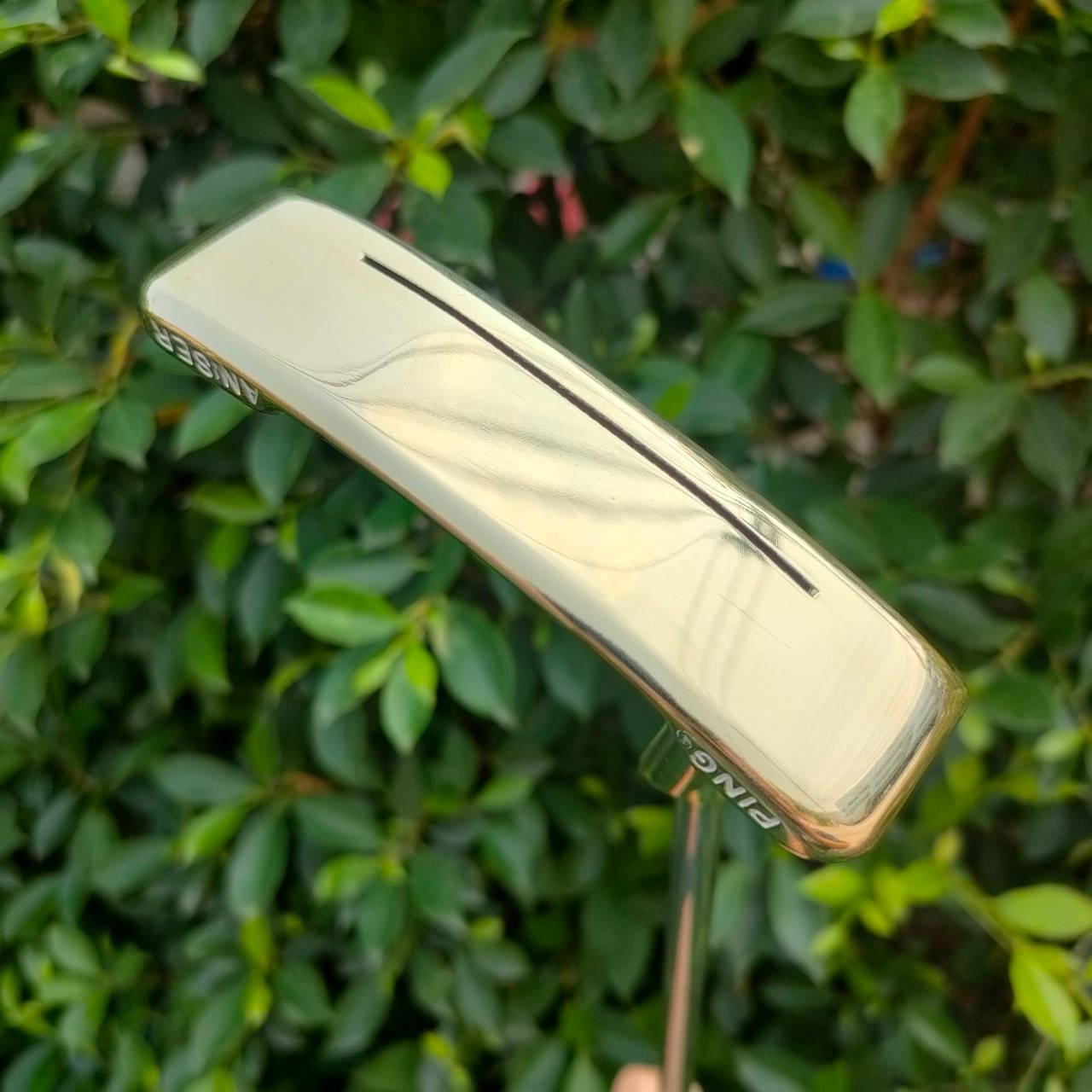 PUTTER PING ANSER ความยาว 35 นิ้ว รุ่นดังที่สุด มีขีดใต้พัตเตอร์ วัสดุสุดพรีเมี่ยม ทองเหลืองแท้ๆ