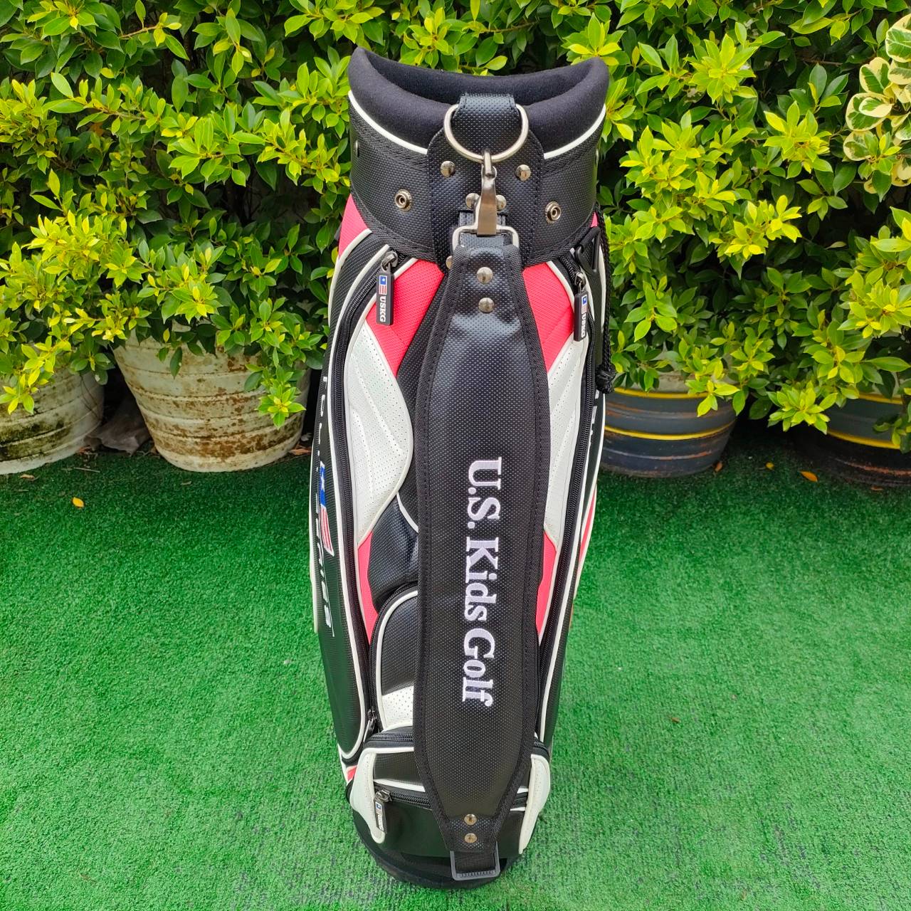 ถุงกอล์ฟเด็ก U.S.KIDS GOLF TOUR SERIES ของใหม่!! ปากถุง 7 นิ้ว ความสูงของถุงกอล์ฟ 31 นิ้ว ถุงกอล์ฟที่ดีที่สุดสำหรับเยาชน มือหนึ่ง ของแท้ BY NakaraLuxurious