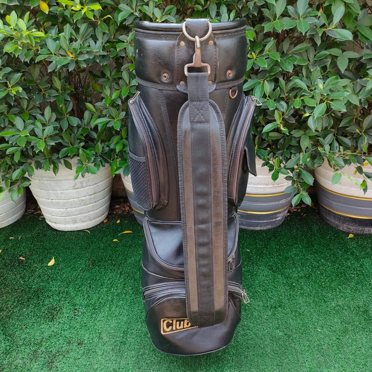 ถุงกอล์ฟ CLUB CAR มือสอง ** มีตำหนิ หัวซิฟ หลุด 2 จุด ซ่อมได้ มีรูปให้ชมท้ายสุดค่ะ **