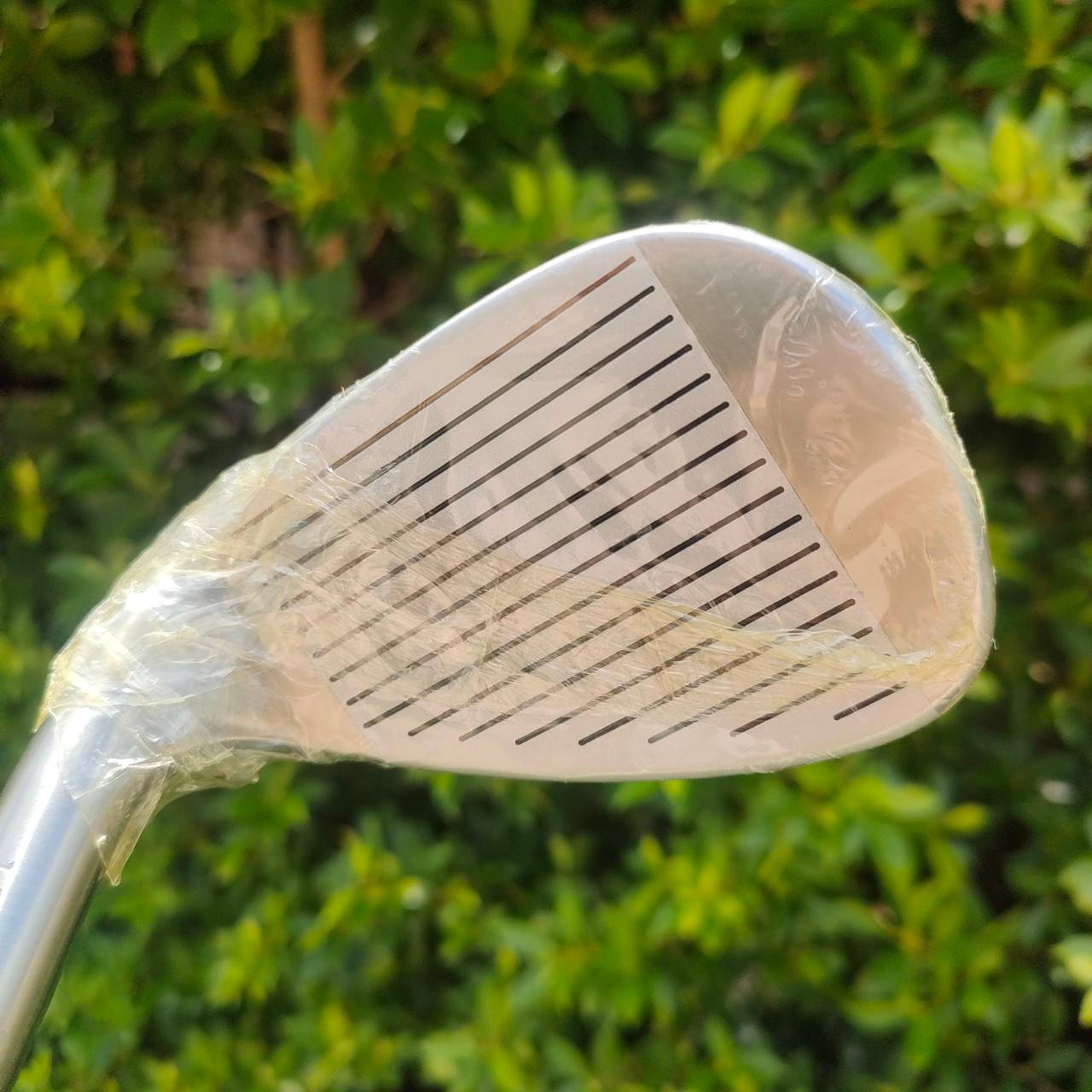 ชุดเหล็ก MIRAGE BILATERAL ของใหม่!! สุดยอดชุดเหล็ก !!! มีเหล็ก 3-9 เเละ PW SW ก้าน MIRAGE FLEX R ผสมวัสดุทองแดงและทังสเตนไว้ด้านล่าง เพื่อให้เกิดบล๊านซ์ ไม้กอล์ฟมือหนึ่ง ของแท้ BY NakaraLuxurious