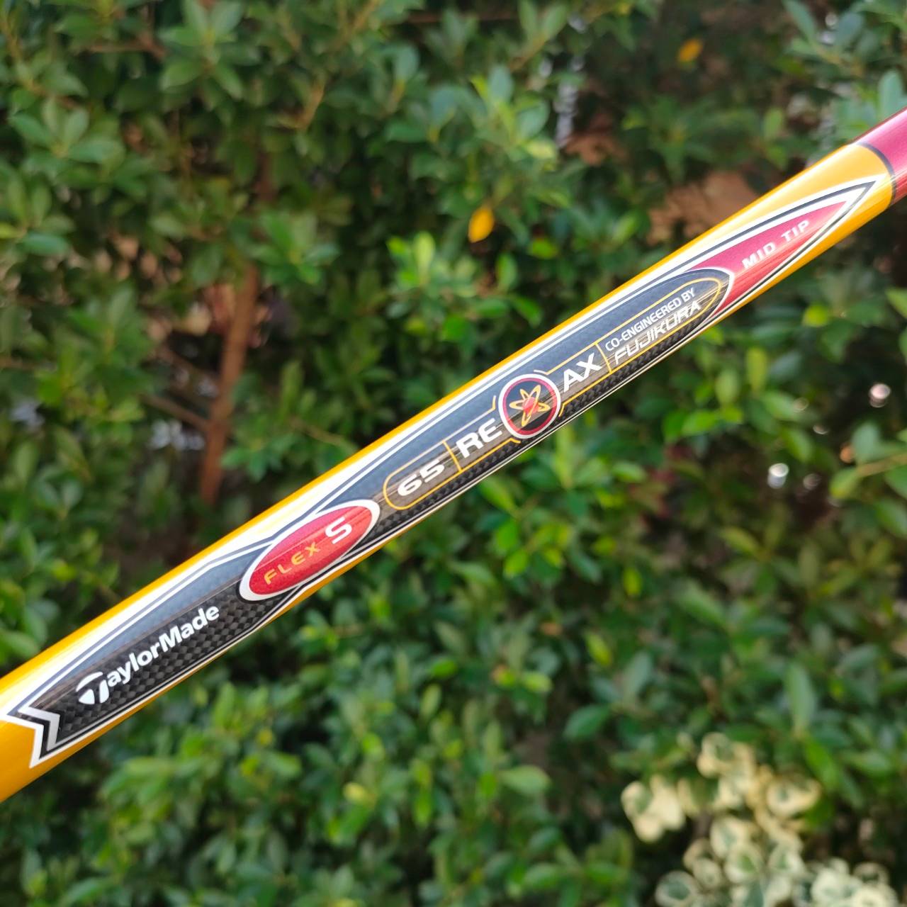 **ไม้กอล์ฟสำหรับมือซ้าย** DRIVER TAYLORMADE r7 SUPERQUAD องศา 10.5 ก้าน FUJIKURA RE*AX FLEX S ไม้กอล์ฟมือสอง ของแท้ BY NakaraLuxurious