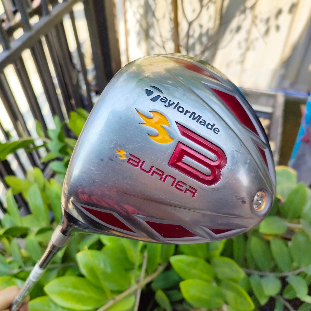 ** ไม้กอล์ฟสำหรับท่านที่ถนัดซ้าย ** DRIVER TAYLORMADE BURNER องศา 9.5 ก้าน RE*AX SUPERFAST FLEX S ไม้ตีไกล และตีง่าย กระดองเคฟล่า ไม้กอล์ฟพรีเมี่ยมมือสอง By NakaraLuxurious