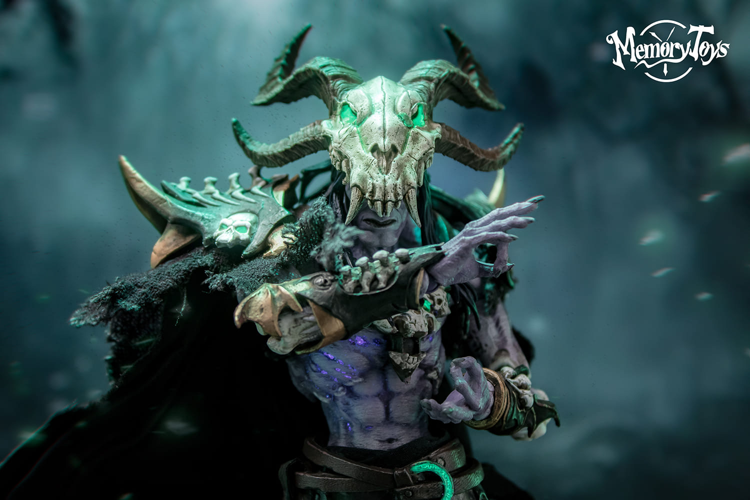 [สั่งจอง]Memory Toys - Necromancer Sharman (17cm)