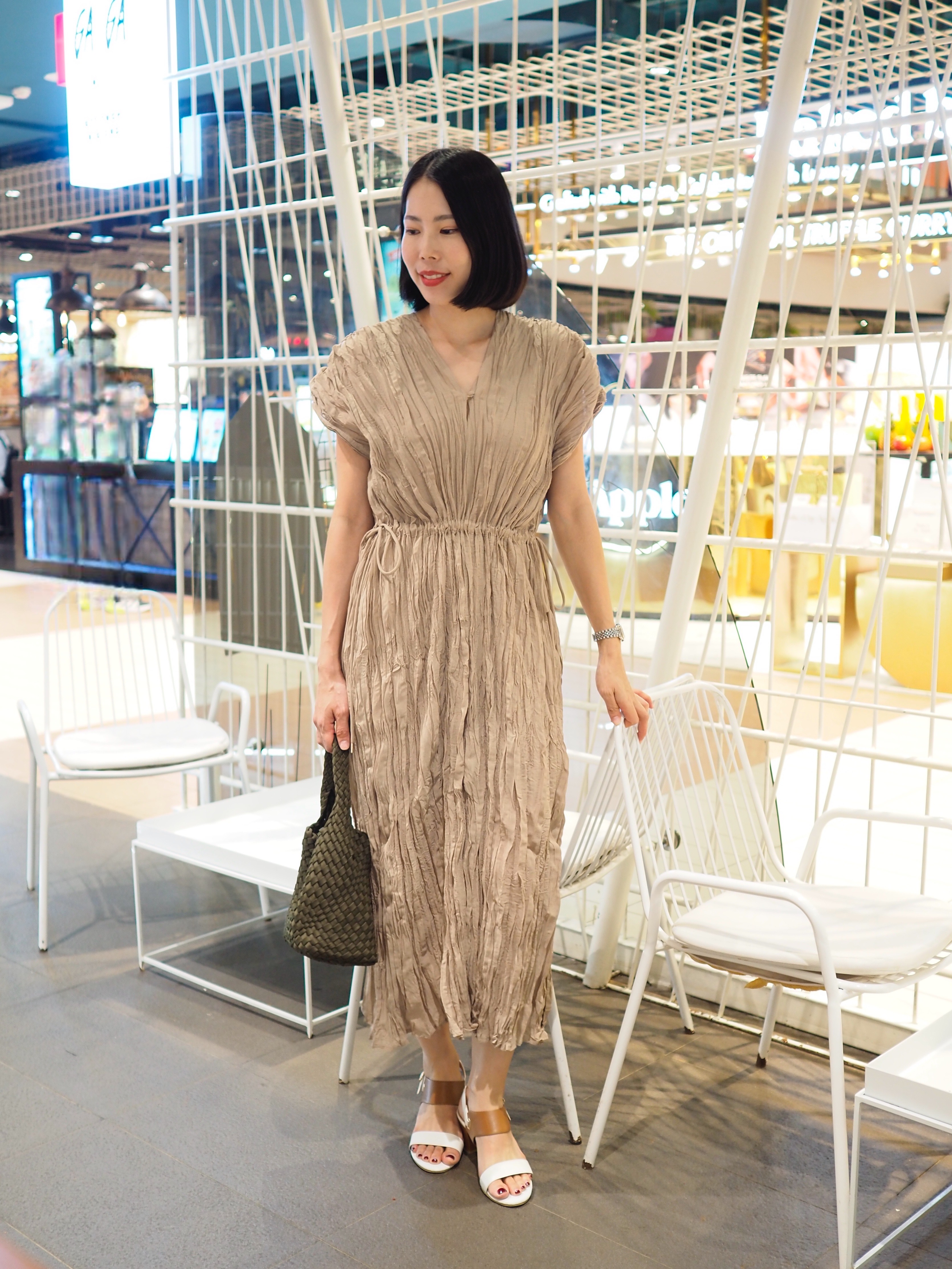 ปรับราคาลง20%!! 2MUAY รุ่น GJO3558 เดรสพลีทคุณภาพ V NECK WAIST TIE PLEATED DRESS 6 สี FREE SIZE