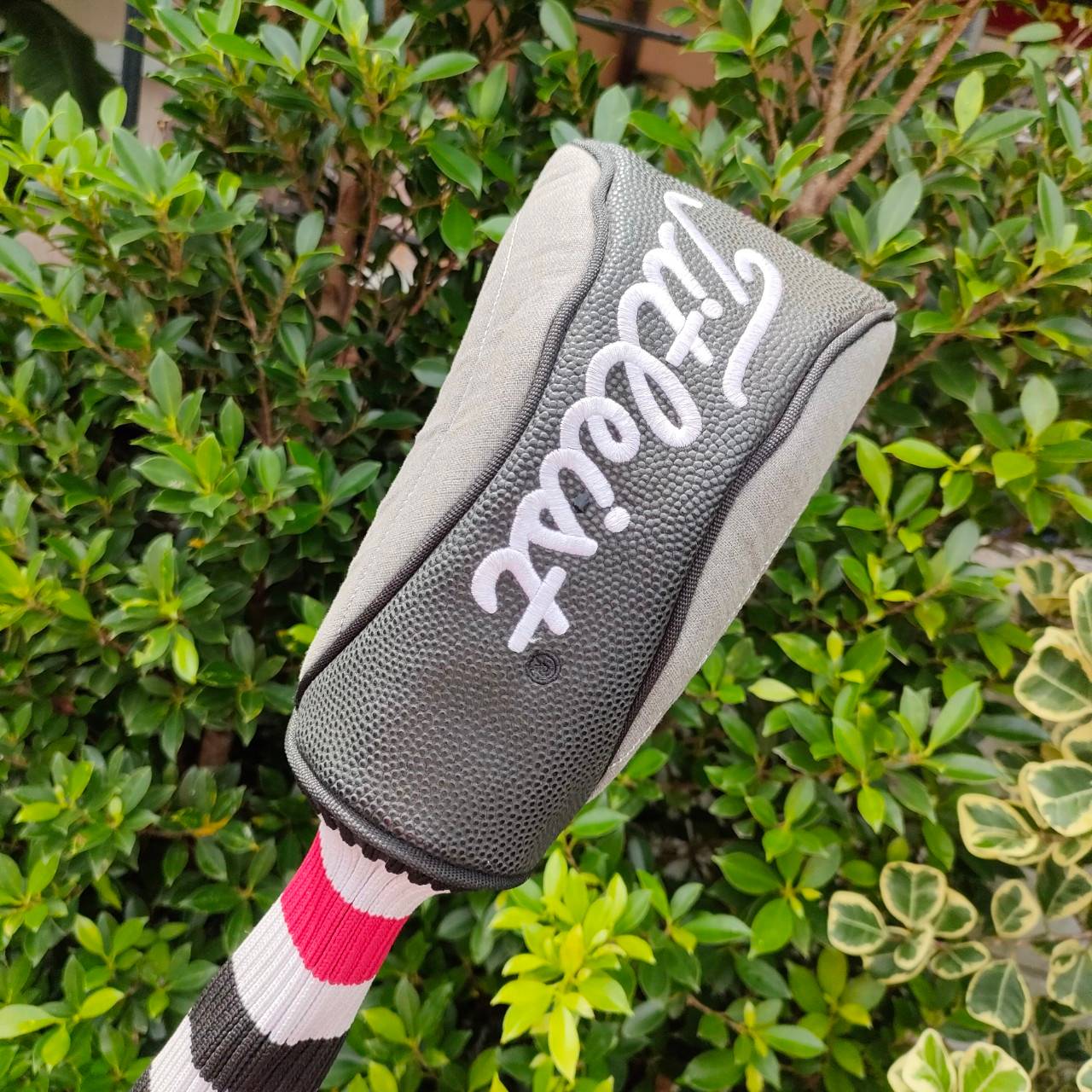 DRIVER TITLELIST PRO TITANIUM 905R ก้าน ALDILA NV FLEX R องศา 10.5 หัวสุดยอดวัสดุเบต้าไทเทเนี่ยม ก้านโมดิฟายสุดพรีเมี่ยม ตีดีมากๆครับ สภาพสวยนางฟ้าเลยครับ