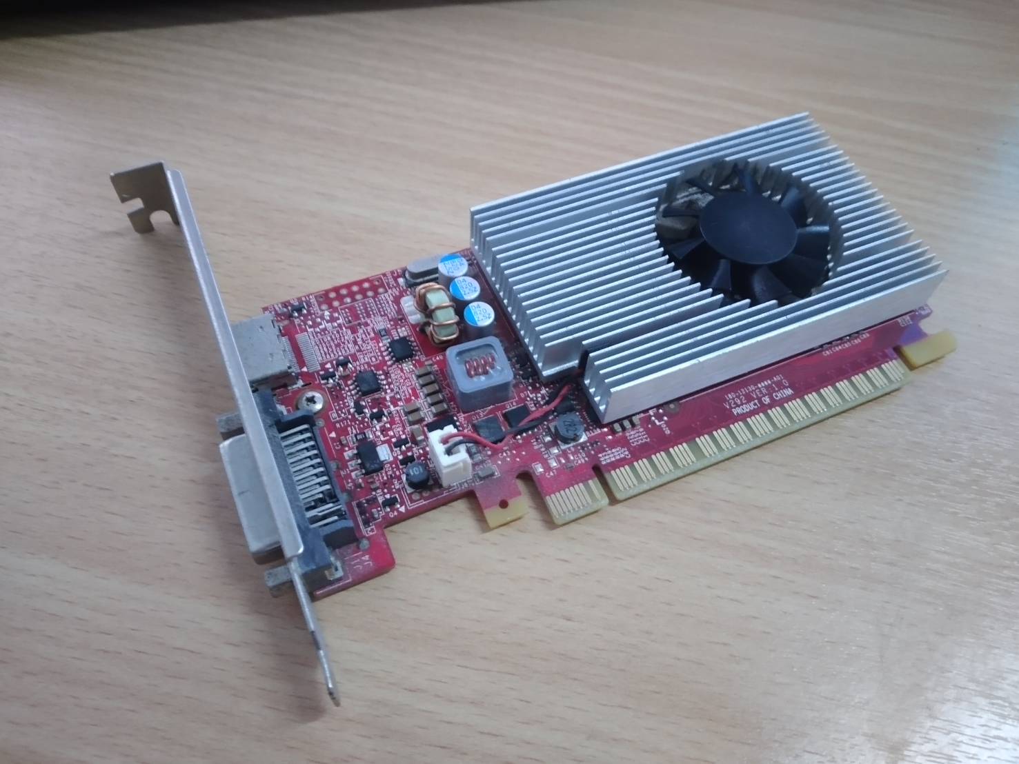 NVidia GT720 2GB HDMI DVI Full Height PCI-E X16 Video Card ขายาว