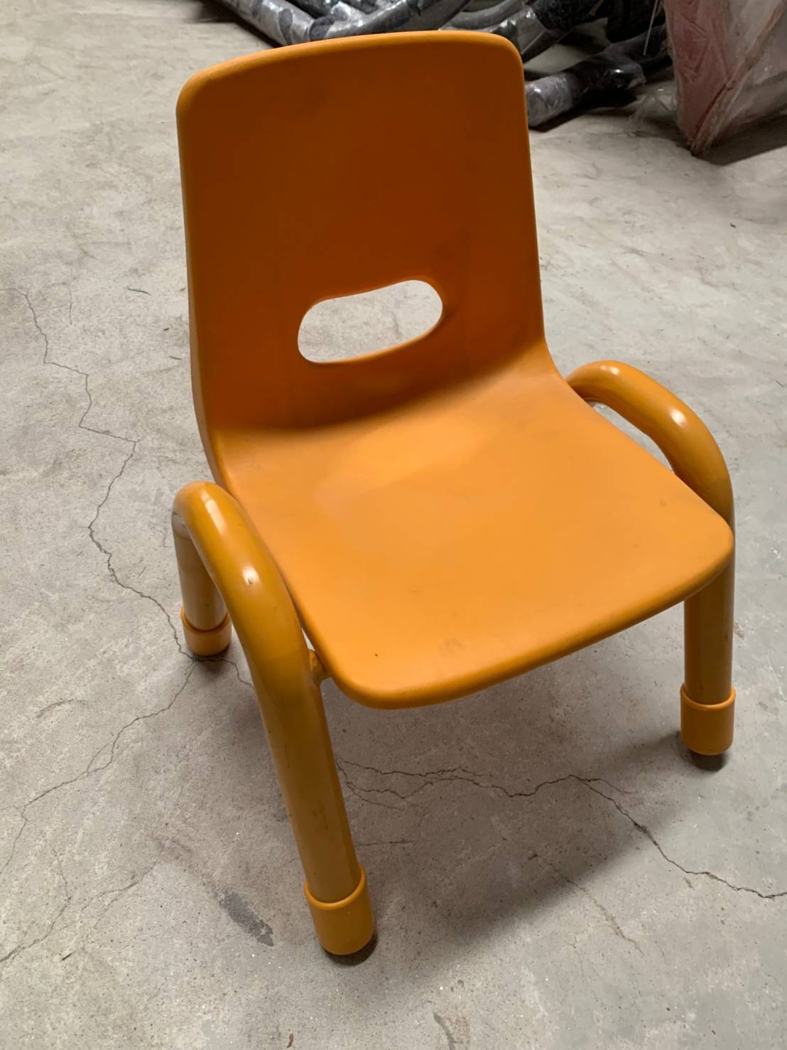 เก้าอี้ขาเหล็ก, ชุดโต๊ะเด็กอนุบาล, ขาเหล็ก ,โต๊ะนักเรียนอนุบาล, โต๊ะกิจกรรม