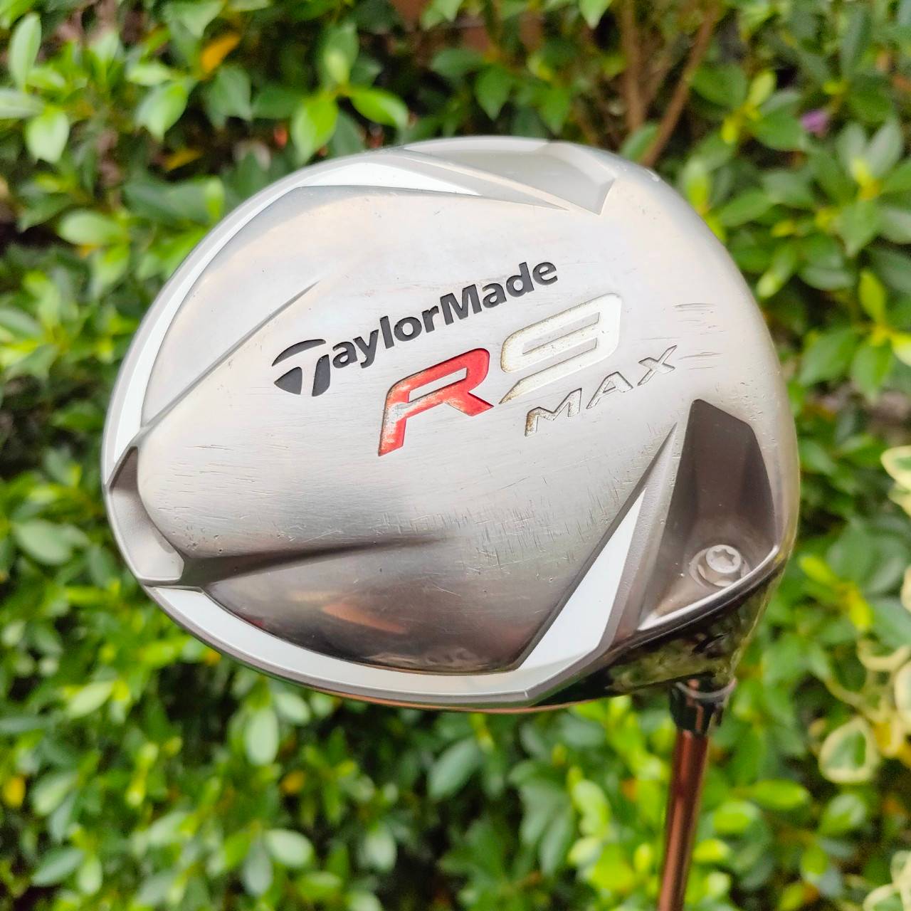 DRIVER TAYLORMADE R9 MAX ก้าน FUJIKURA MOTORE FLEX R องศา 9.5 รุ่นนี้ MAX หน้าเด้งที่สุด ตีไกลสุดขีดครับ ก้านดีมาก