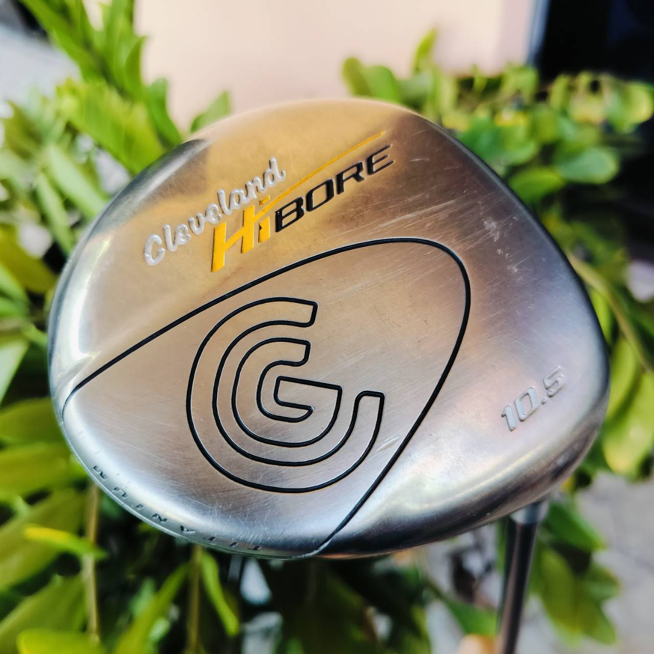 Driver Cleveland Hi Bore องศา 10.5 ก้าน FUJIKURA FLEX R กระดองแบบปาด รูปทรงโดดเด่น ตีไกลมากๆ ตีง่ายมากๆ ไม้กอล์ฟพรีเมี่ยมมือสอง ของแท้ By NakaraLuxurious