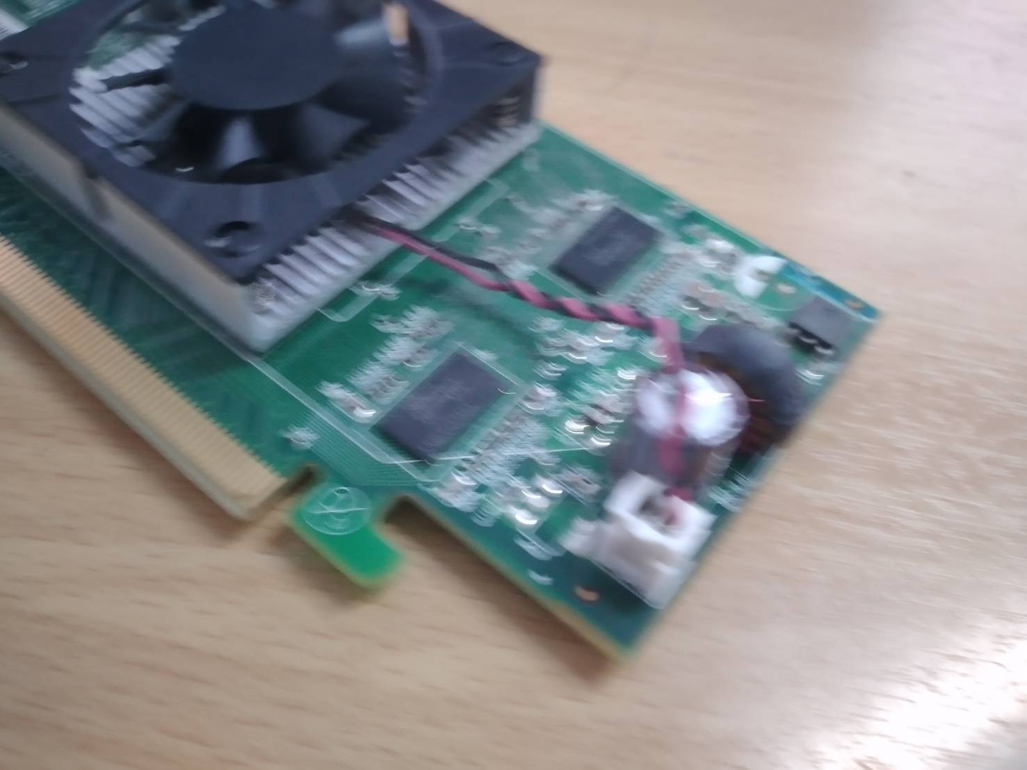 AMD Radeon HD 7450 Full Height 1GB DDR3 PCle x 16 DVI/DP FRU03T7091 BD3A75