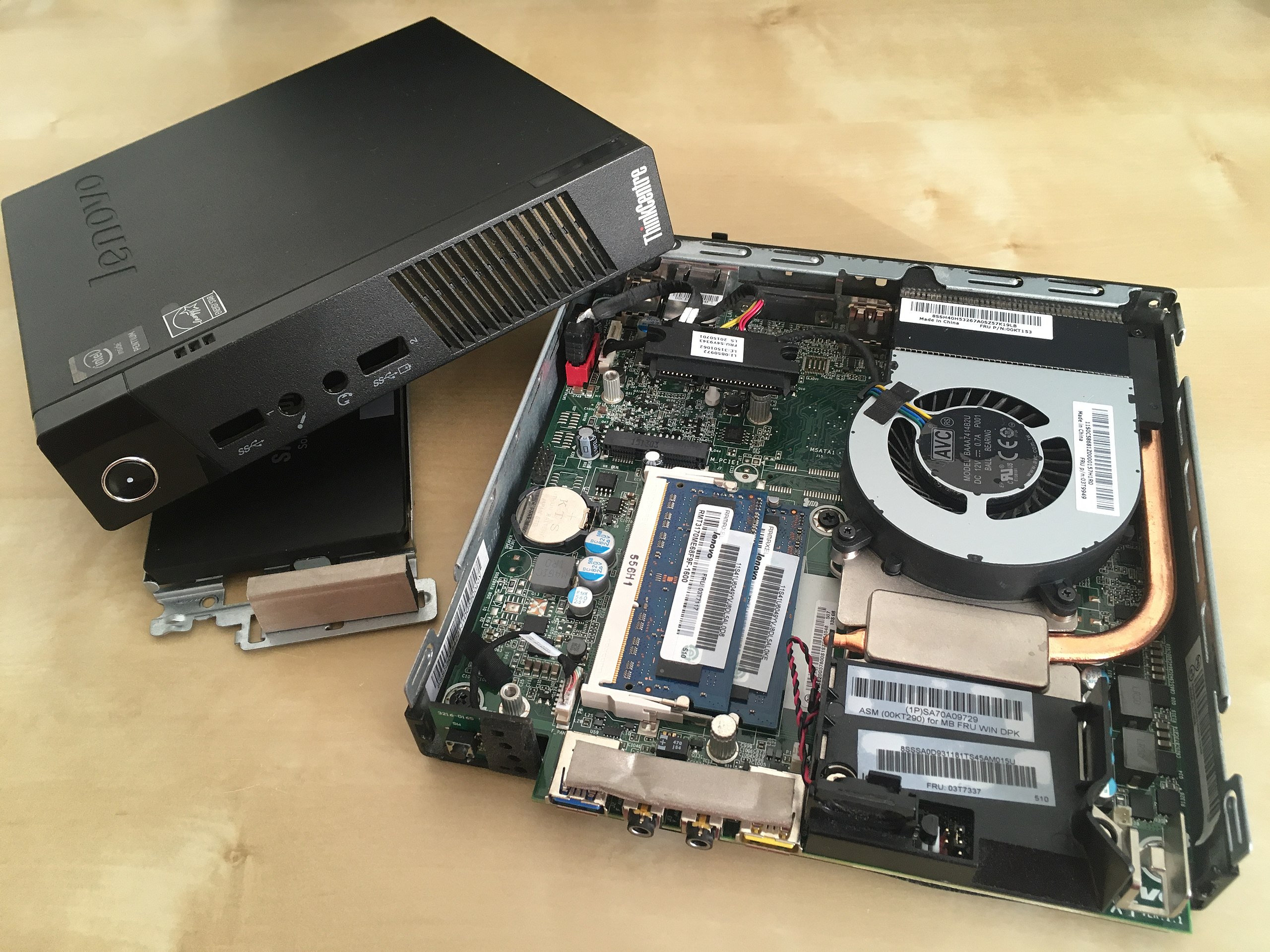 PC Mini Lenovo ThinkCentre M73 Tiny คอมพิวเตอร์ ตั้งโต๊ะ ขนาดเล็ก ประหยัดไฟ