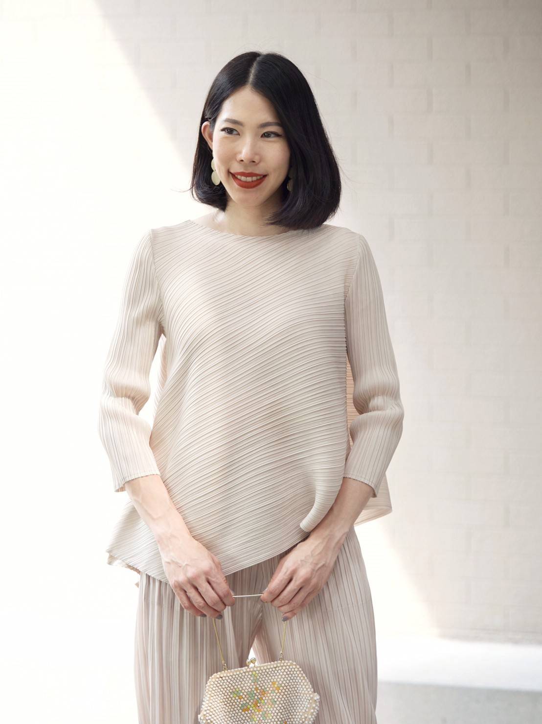 อก 38 นิ้ว 2MUAY รุ่น GJO7161 เสื้อพลีทงานคุณภาพ เสื้อผู้หญิง 13สี FREE SIZE HALF SLEEVE ASYMMETRIC PLEATED TOP