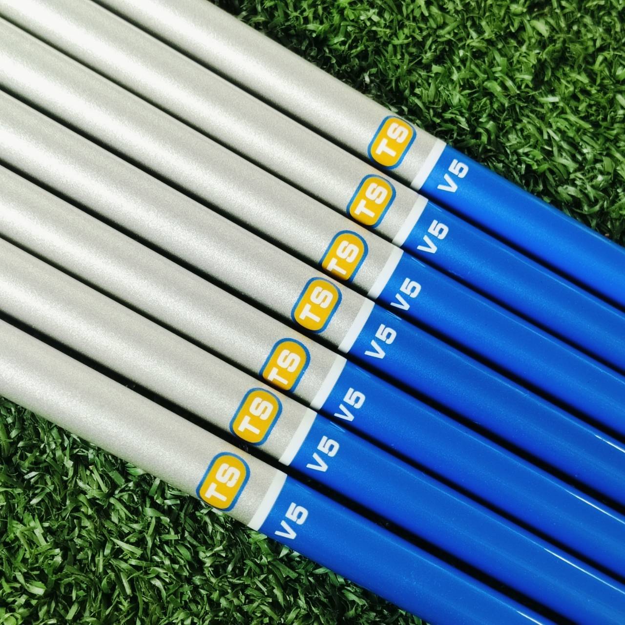 ก้านใส่หัวไม้กอล์ฟของเด็ก USKG U.S.Kids GOLF TS-63 V5 เป็นก้านของใหม่มือหนึ่ง ความยาวก้าน 41 นิ้ว** ก้านไม้กอล์ฟพรีเมี่ยมมือหนึ่ง ของแท้ By NakaraLuxurious