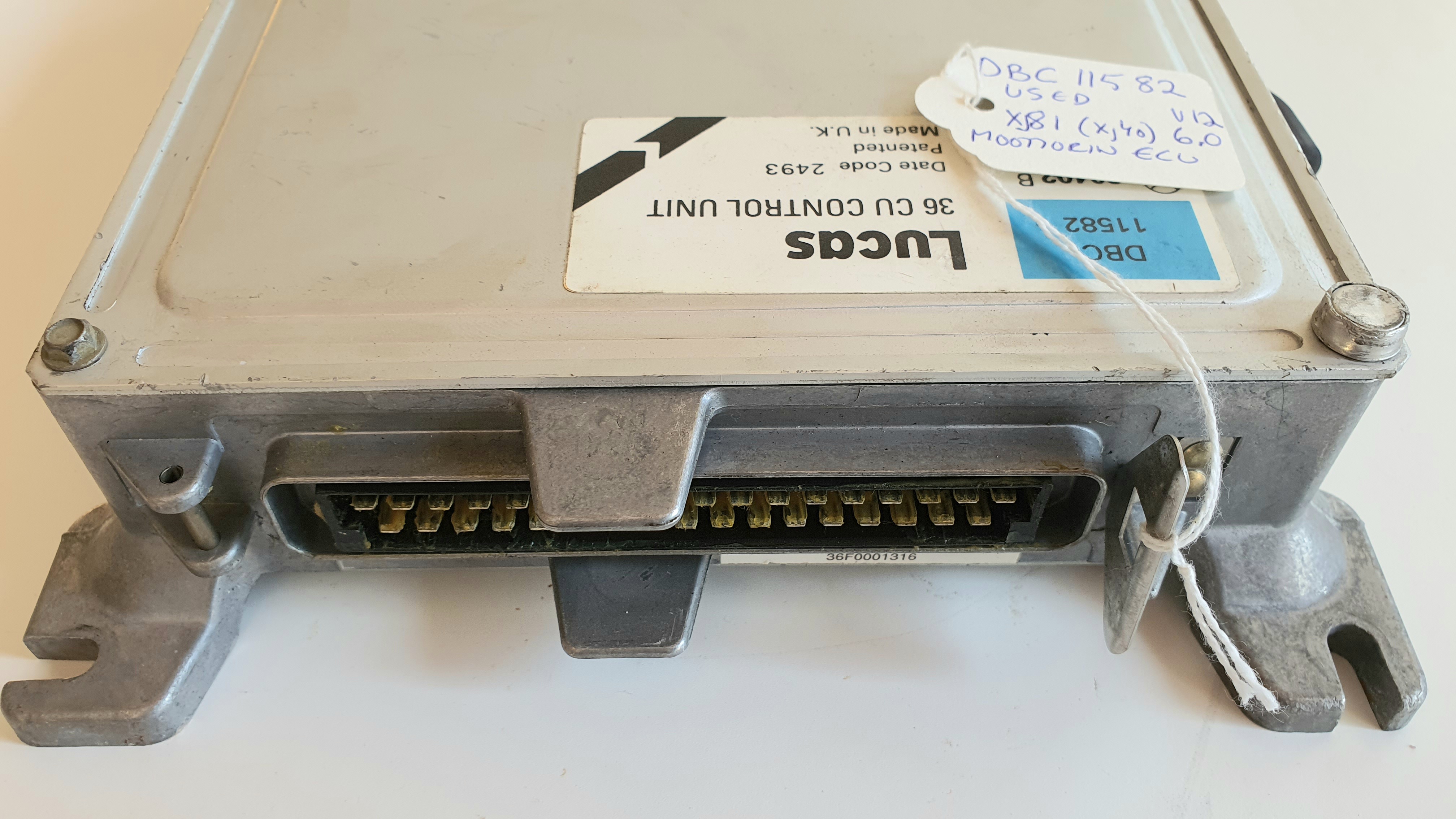 Moottorin ECU XJ81 V12 6.0 Käytetty osa =350e