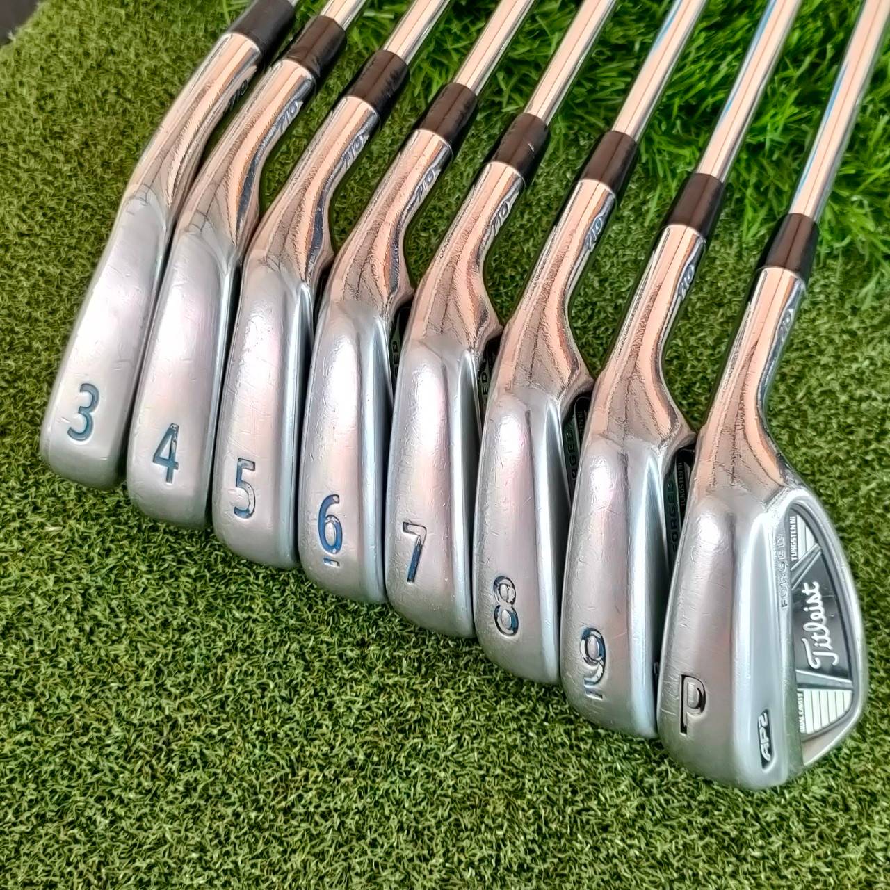 ชุดเหล็ก Titleist AP2 710 FORGED มีเหล็ก 3 - 9 PW ก้าน DYNAMIC GOLD S200 สภาพสวย ตีไม่ยาก นุ่มมากๆ