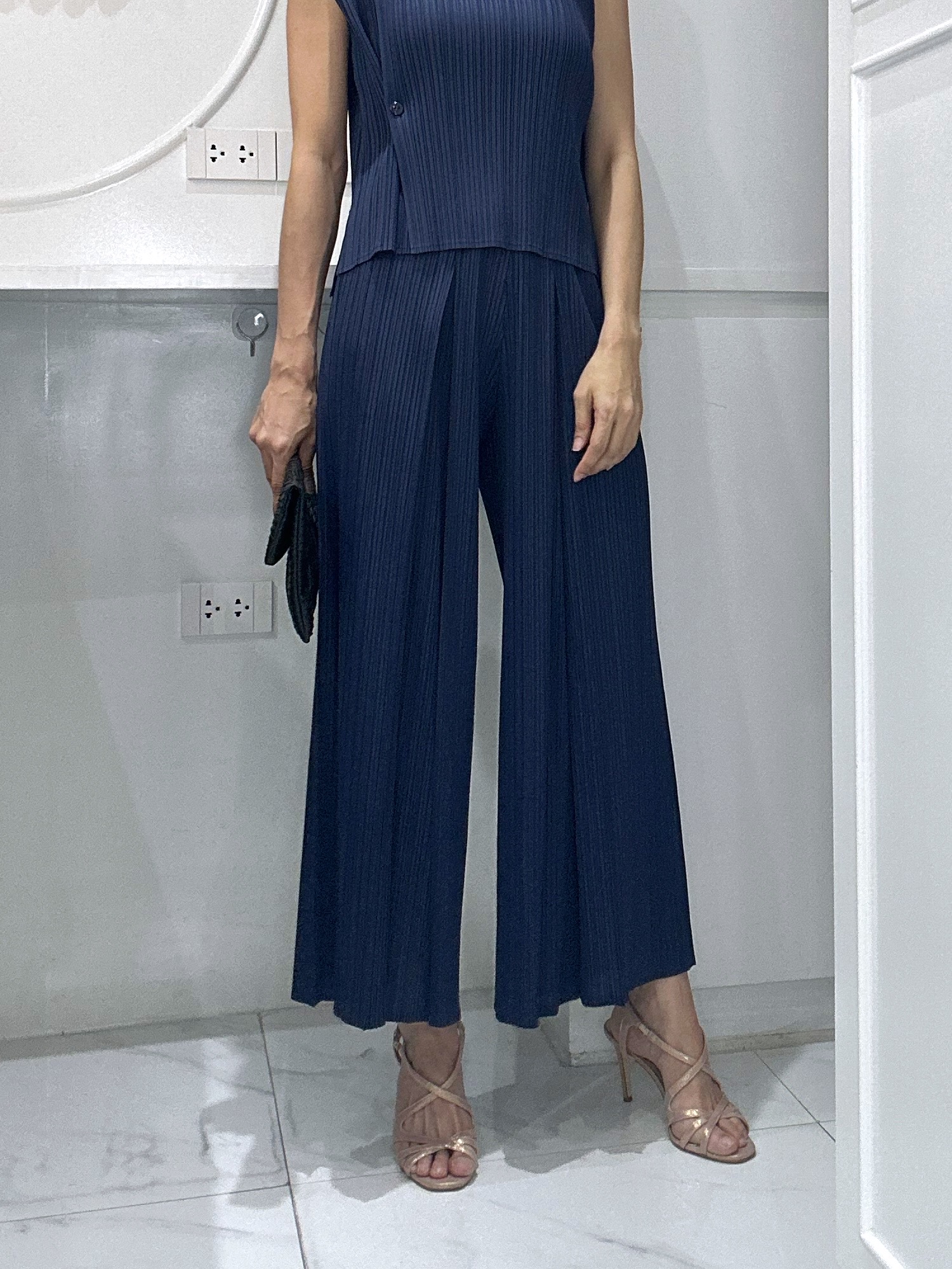 ปรับราคาลง20%!! ยาว 36.5นิ้ว 2MUAY รุ่น GJO3892-9 กางเกงพลีทคุณภาพ WIDE LEG PLEATED PANTS 10 สี FREE SIZE