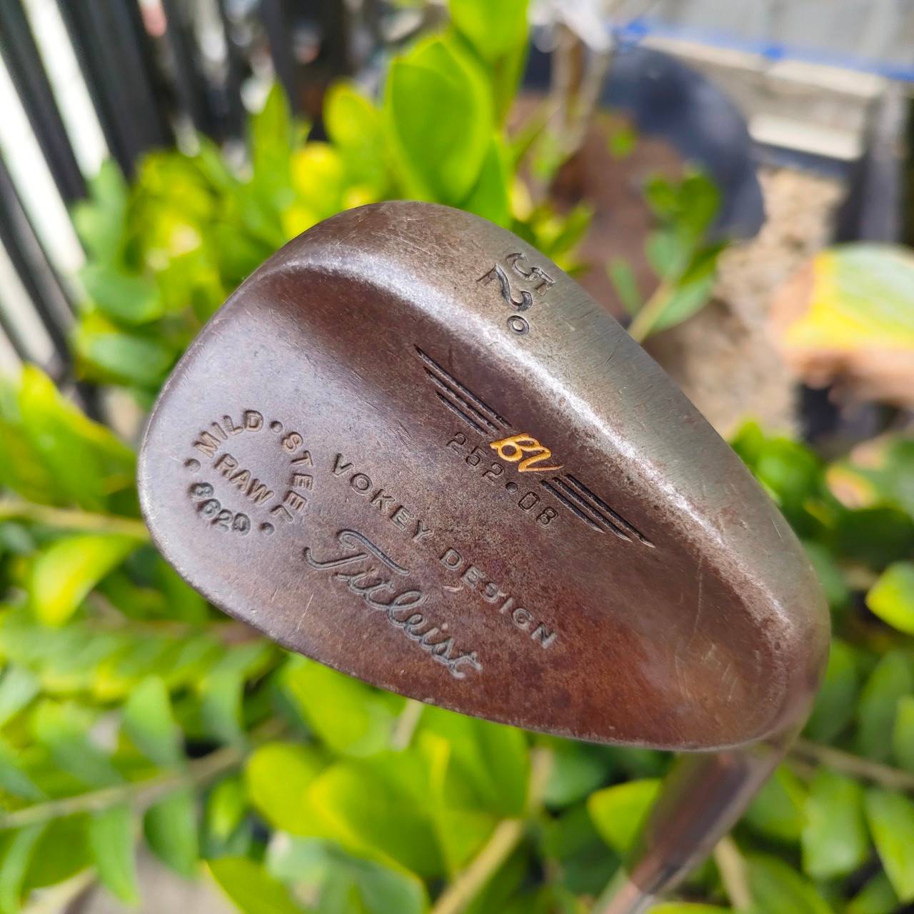 WEDGE TITLEIST VOKEY DESIGN MILD STEEL 8620 องศา 52 เบาท์ 08 FLEX WEDGE ด้วยวัสดุพรีเมี่ยมไม่เคลือบ ไม้กอล์ฟพรีเมี่ยมมือสอง ของแท้ By NakaraLuxurious