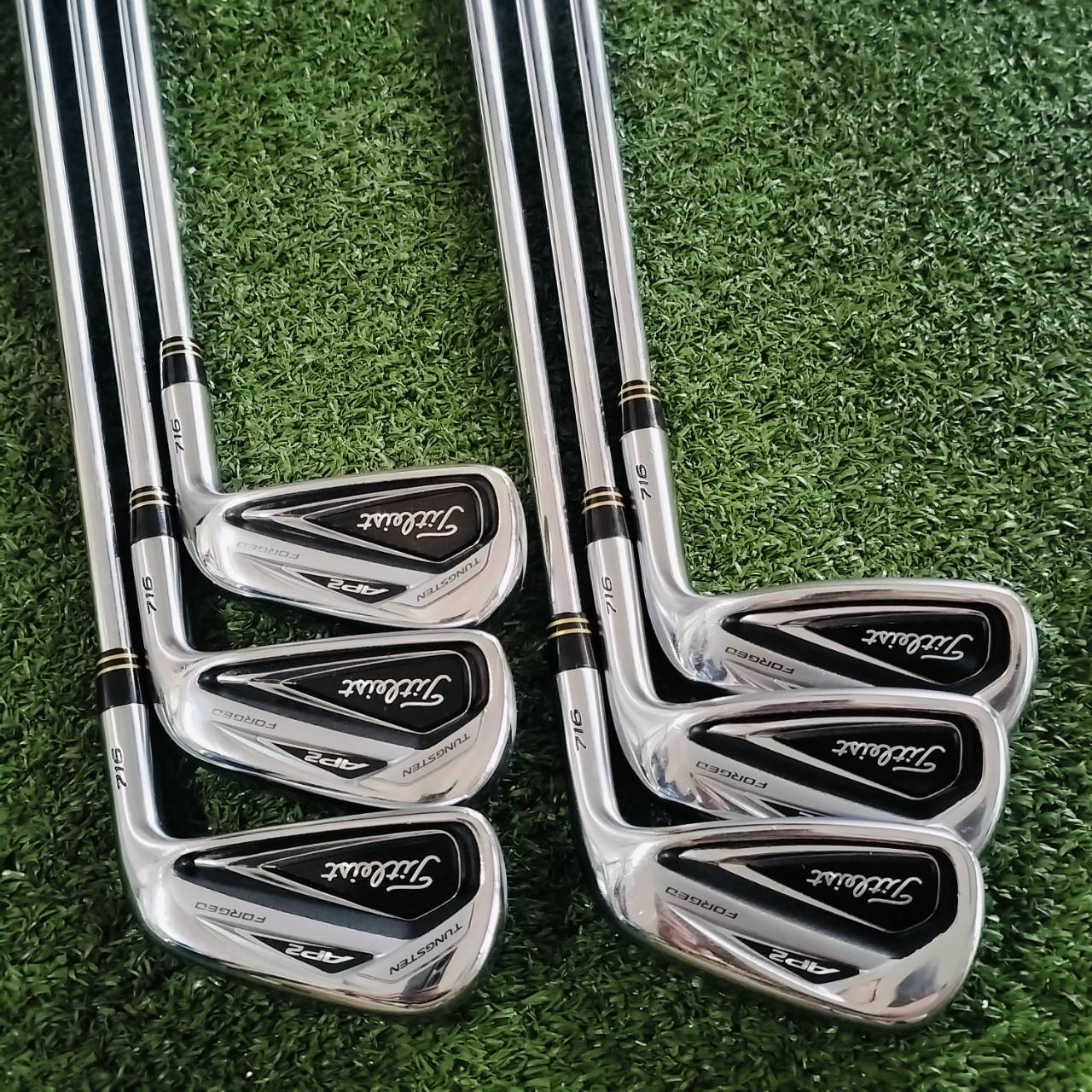 ชุดเหล็ก Titleist AP2 716 FORGED ก้าน True Temper M-80 R มีเหล็ก 5 6 7 8 9 PW . ให้ประสิทธิภาพอันยอดเยี่ยม ไม้กอล์ฟพรีเมี่ยมมือสอง ของแท้ By NakaraLuxurious