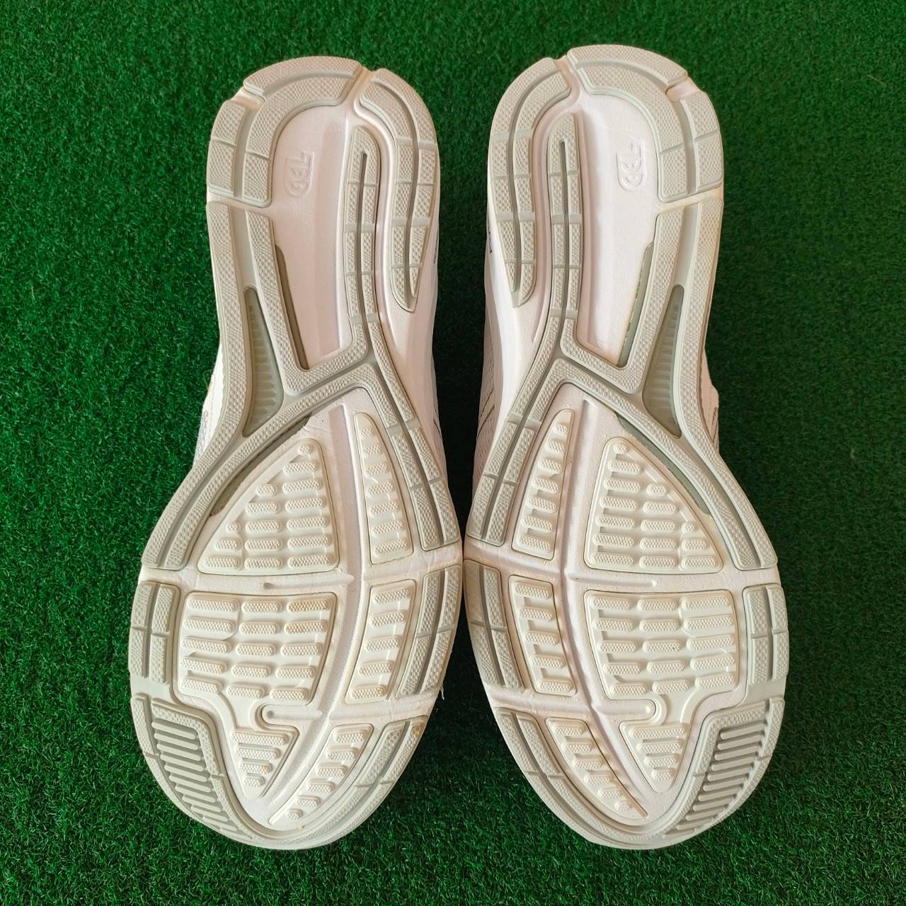 รองเท้ากอล์ฟ ASICS DYNAMIS มือสอง ปุ่มหมุน BOA ใส่เข้าออกได้อย่างสะดวก ขนาดไชส์ US 10 EURO 44 CM 28. UK 9 มาพร้อมกล่องใส่รองเท้า มือสอง ของแท้ BY NakaraLuxurious