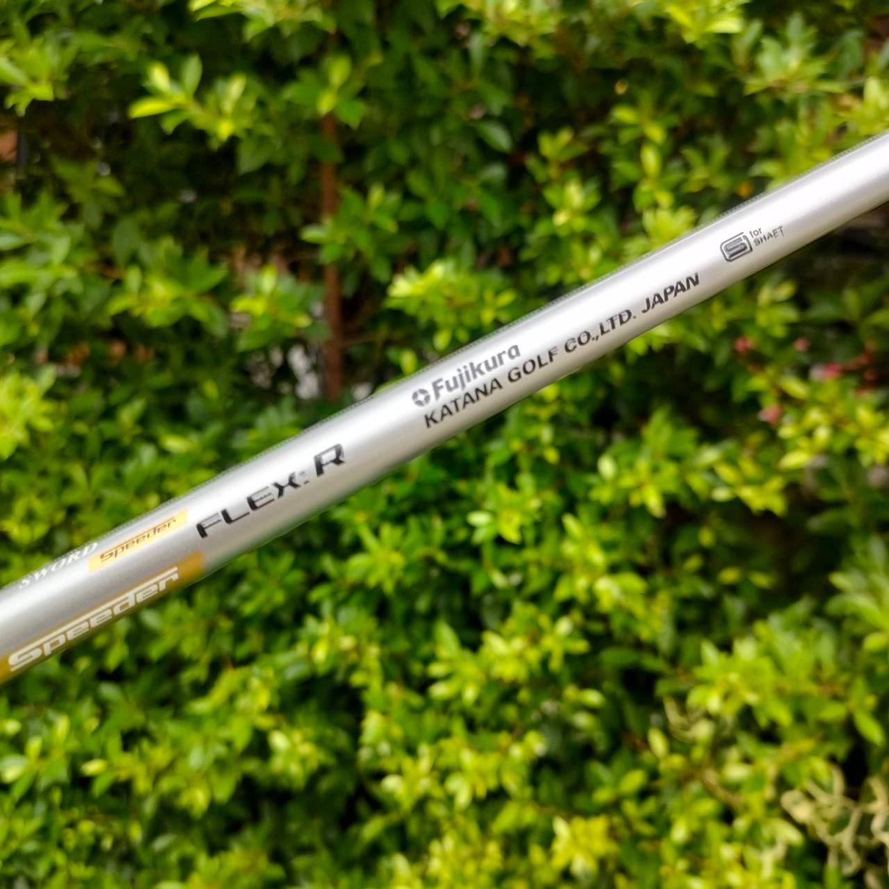 DRIVER SWORD HI COR FACE SNIPER EG องศา 10.5 *** หน้าเด้งจัดๆ เกิดกฏมาก *** ก้าน FUJIKURA SPEEDER 589 FLEX R ไม้ตีไกล พรีเมี่ยมญี่ปุ่น ทั้งหัวทั้งก้าน สภาพสวยแบบนางฟ้า ไม้กอล์ฟมือสอง ของแท้ BY NakaraLuxurious