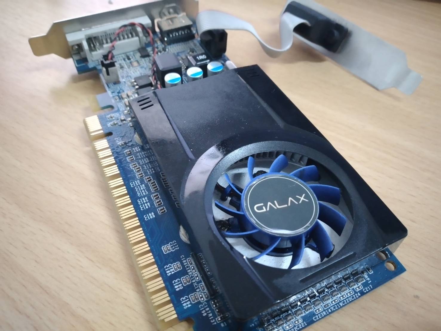 Galaxy GeForce 210 1GB. DDR-3 ขาสั้น