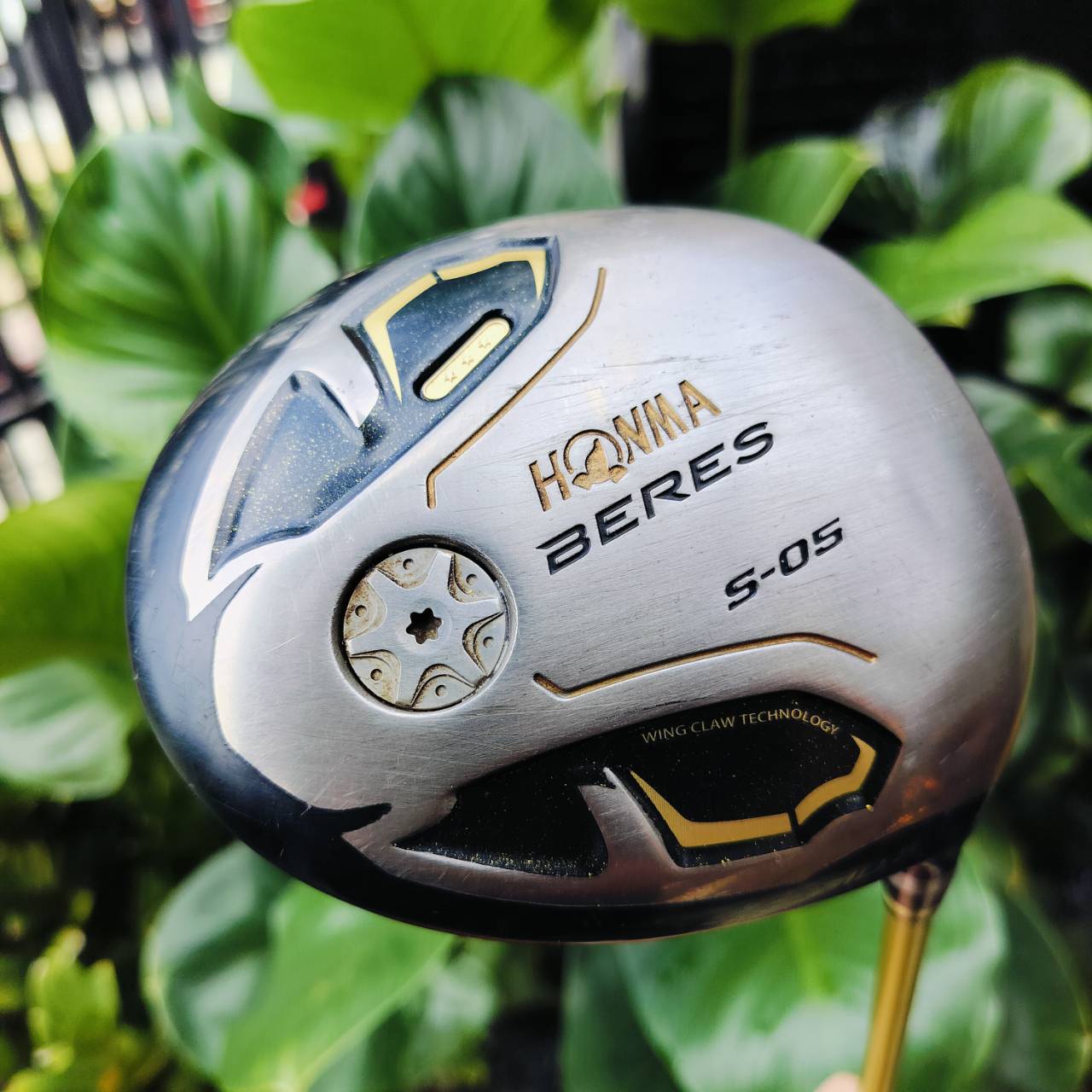 ** มีลอยลักยิ้ม ** Driver HONMA BERES S-05 ก้านระดับ *** 3 ดาว *** ก้าน ARMRQ ∞ FLEX SR แค่ราคาก้านก็เกินคุ้มแล้วค่ะ ไม้กอล์ฟพรีเมี่ยมมือสอง ของแท้ By NakaraLuxurious