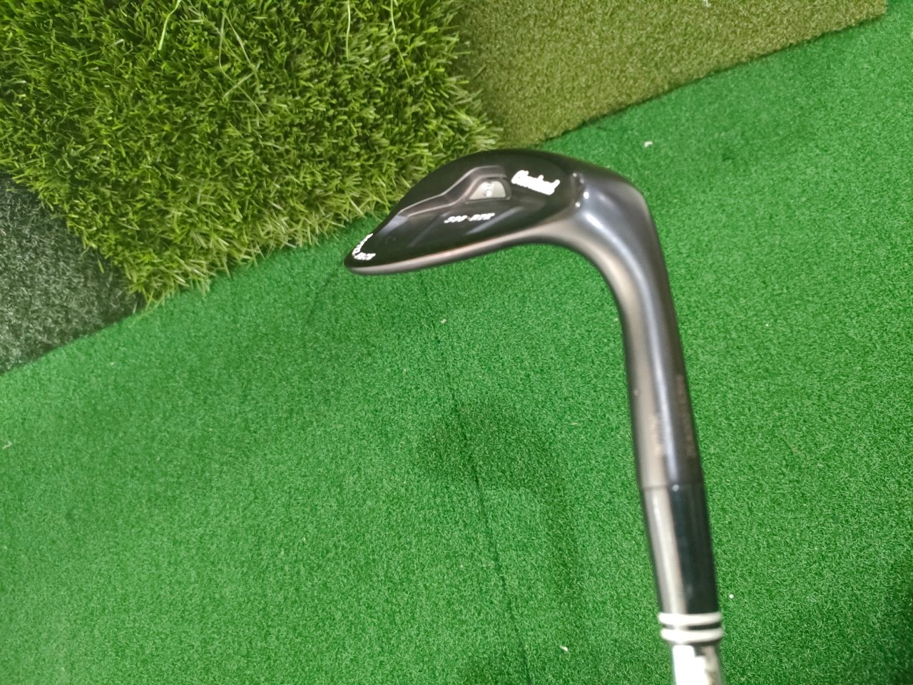 WEDGE Cleveland 588 RTX