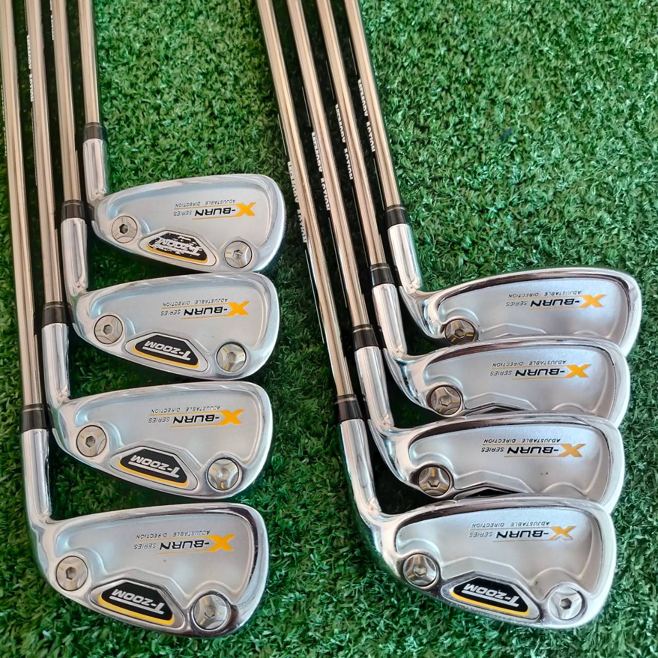 ชุดเหล็ก T-ZOOM X-BURN SERIES มีเหล็ก 4-9 เเละ PW SW ก้าน EXTREMLY07 FLEX R หมุดถ่วงสองจุดบล๊านซ์มากๆ วัสดุเป็นเหล็ก FORGED CAVITY ตีทั้งนุ่มและง่าย พรีเมี่ยมญี่ปุ่น!! ไม้กอล์ฟมือสอง ของแท้ BY NakaraLuxurious