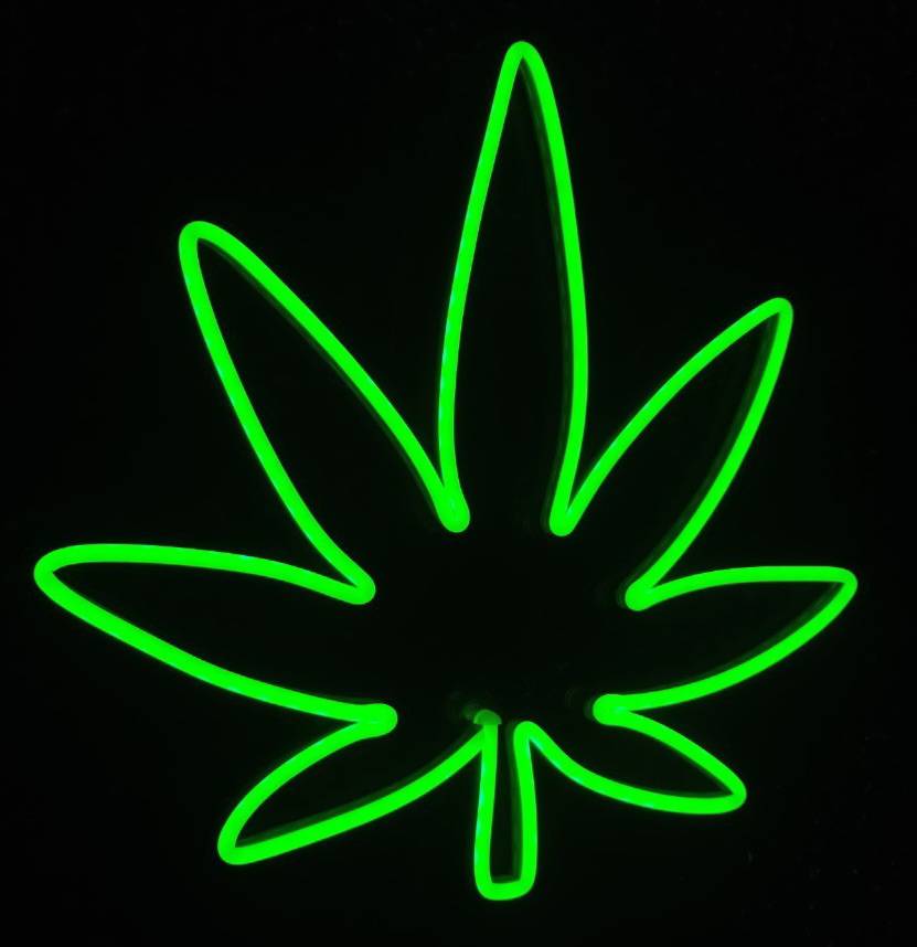 #ป้ายไฟนีออนดัดLEDรูปใบกัญชา