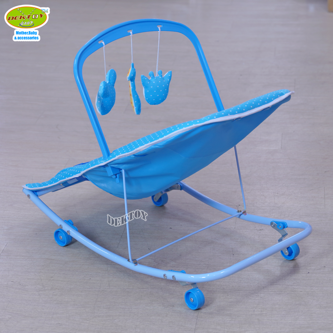 Cradleworld เครเดิล เวิลด์ เปลโยกเด็กมีมุ้ง มีของเล่น C152