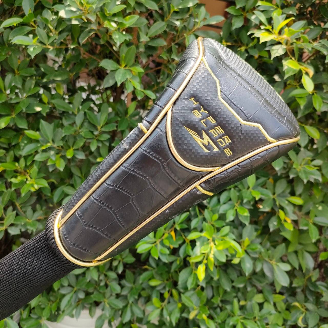 Works Golf hyper blade Premier องศา 9.5 ก้าน MITSUBISHI RAYON FLEX SR ตีไกลสุดขีดเลยครับ อายุ 80 ตีได้ 300 หลา รับประกันไกลขึ้นแน่นอน!!! หน้าเด้งขีดสุด!!!