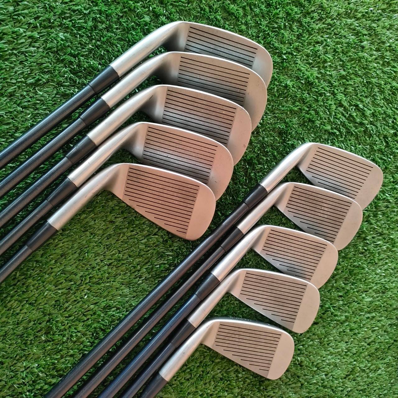 ** ไม้กอล์ฟสำหรับผู้หญิง ** ชุดเหล็ก MIZUNO ZEPHYR มีเหล็ก 3-9 เเละ PW SW F ก้าน TF-2740 FLEX L MADE IN JAPAN ทั้งเบา นุ่ม และระยะดี คุณผู้หญิงที่ต้องการชุดคุณภาพ และราคาแบบสบายๆ ชุดนี้พลาดไม่ได้ ของญี่ปุ่น แท้ๆ ดีกว่ามากๆครับ