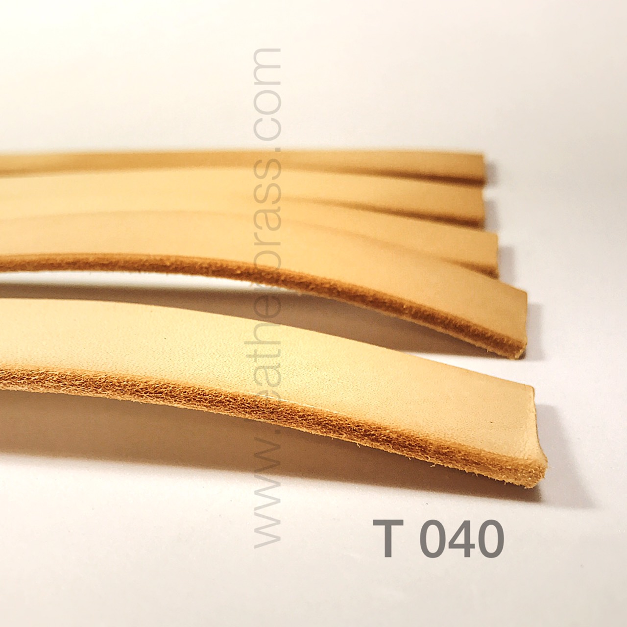 T040 เส้นเข็มขัด หนังฟอกฟาดอิตาลี่ (Italian Vegetan Leather) อุปกรณ์งานหนัง leatherbrass**ราคาต่อเส้น**