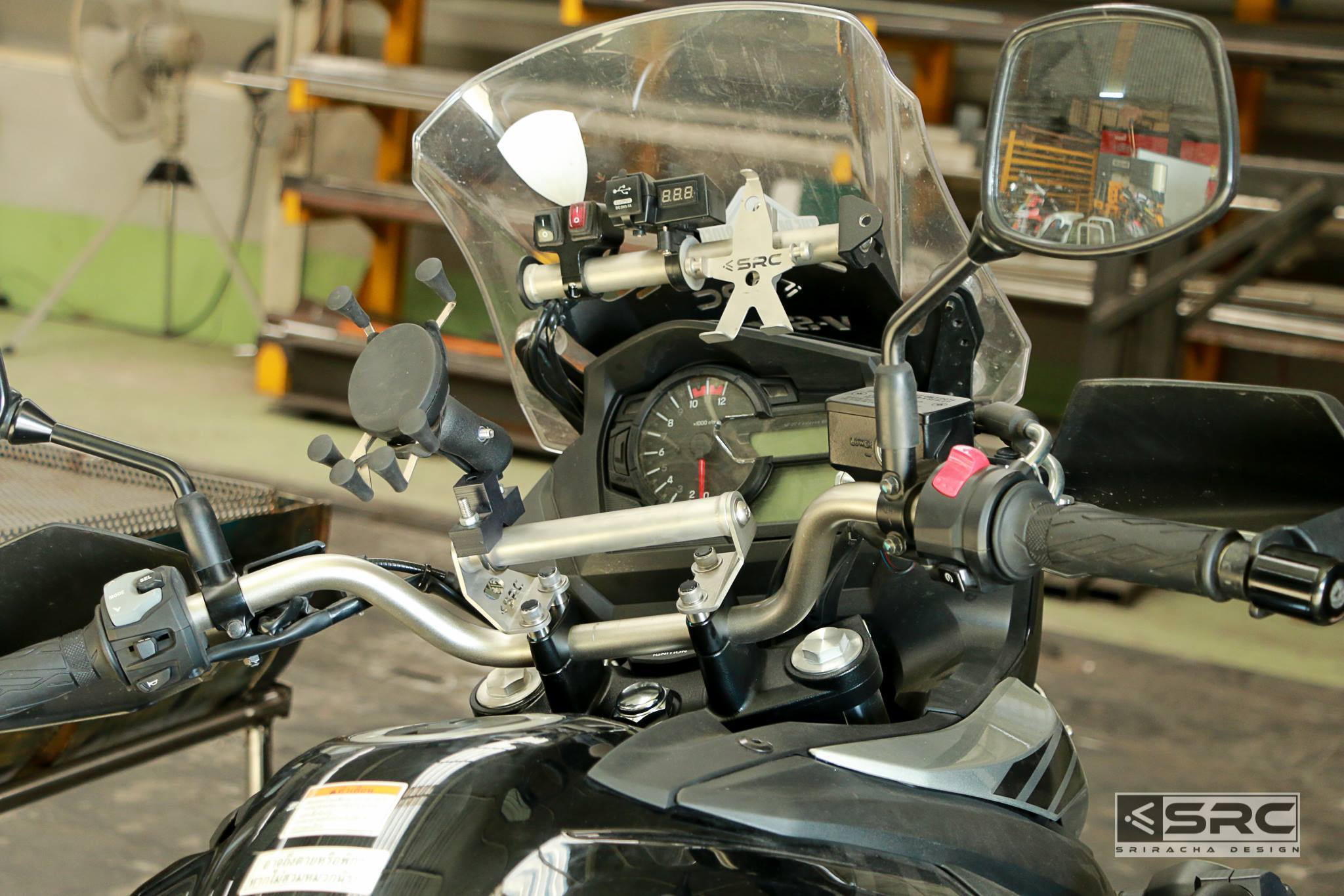 บาร์จับ GPS SRC FOR SUZUKI V-STROM650