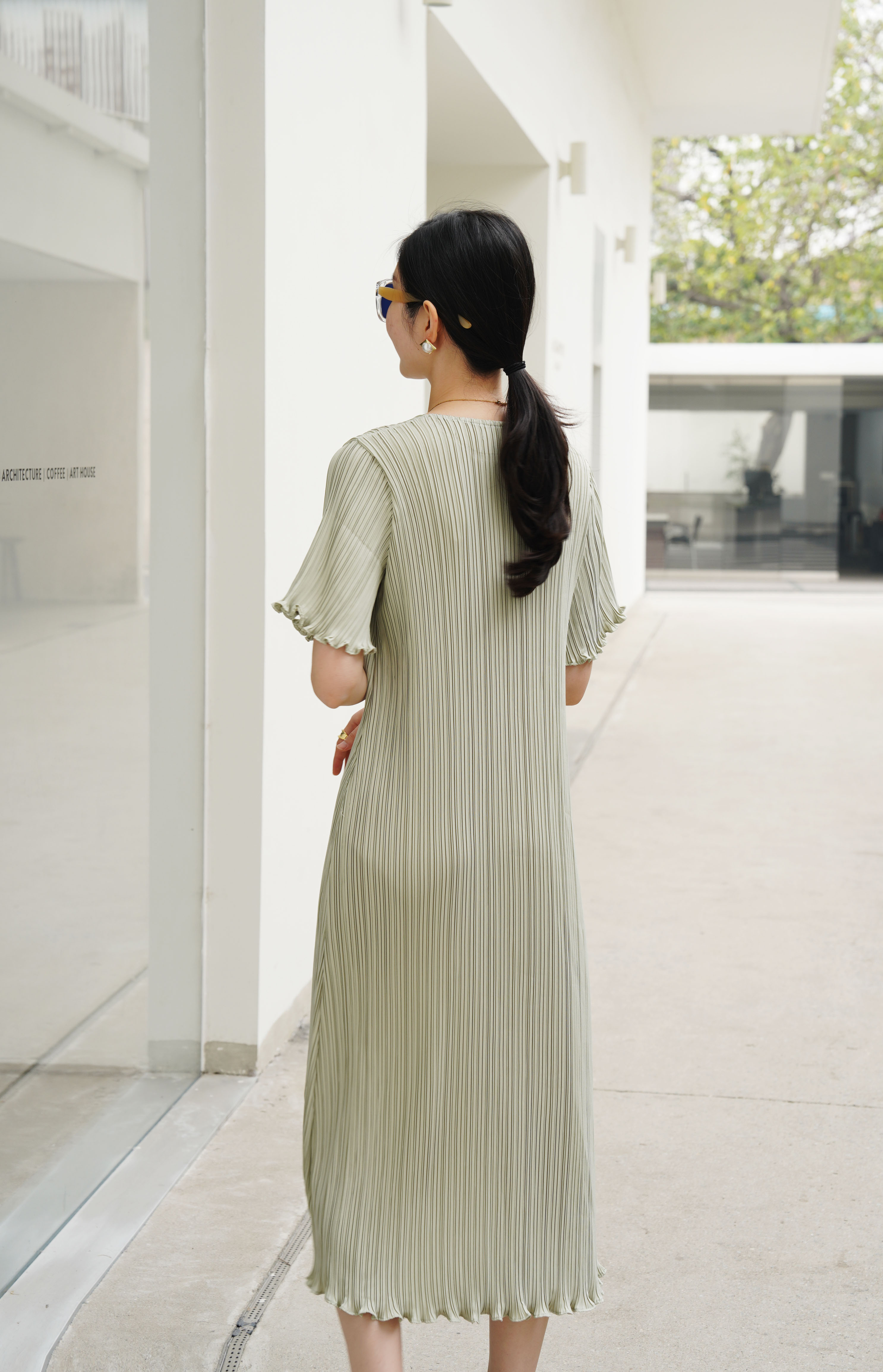 ปรับราคาลง20%!! 2MUAY รุ่น GJO5323 เดรสพลีทคุณภาพ GLAM SHORT SLEEVE PLEATED DRESS 7 สี FREE SIZE