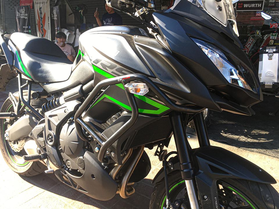 แคชบาร์บน Motoskill Versys 650 โฉมใหม่ปี 2017 ขึ้นไป (Top)
